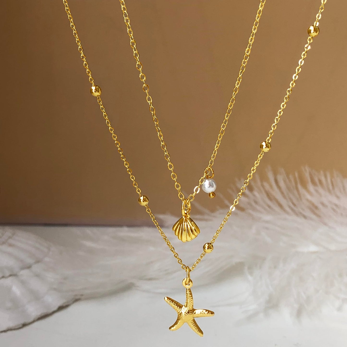 Zeffy Seashell Layered Charm Necklace for Women Dainty 14k Gold Plated Starfish Shell Pearl Pendant Waterproof Necklace Stack Choker Chain Jewelry for Summer Beach Vacation