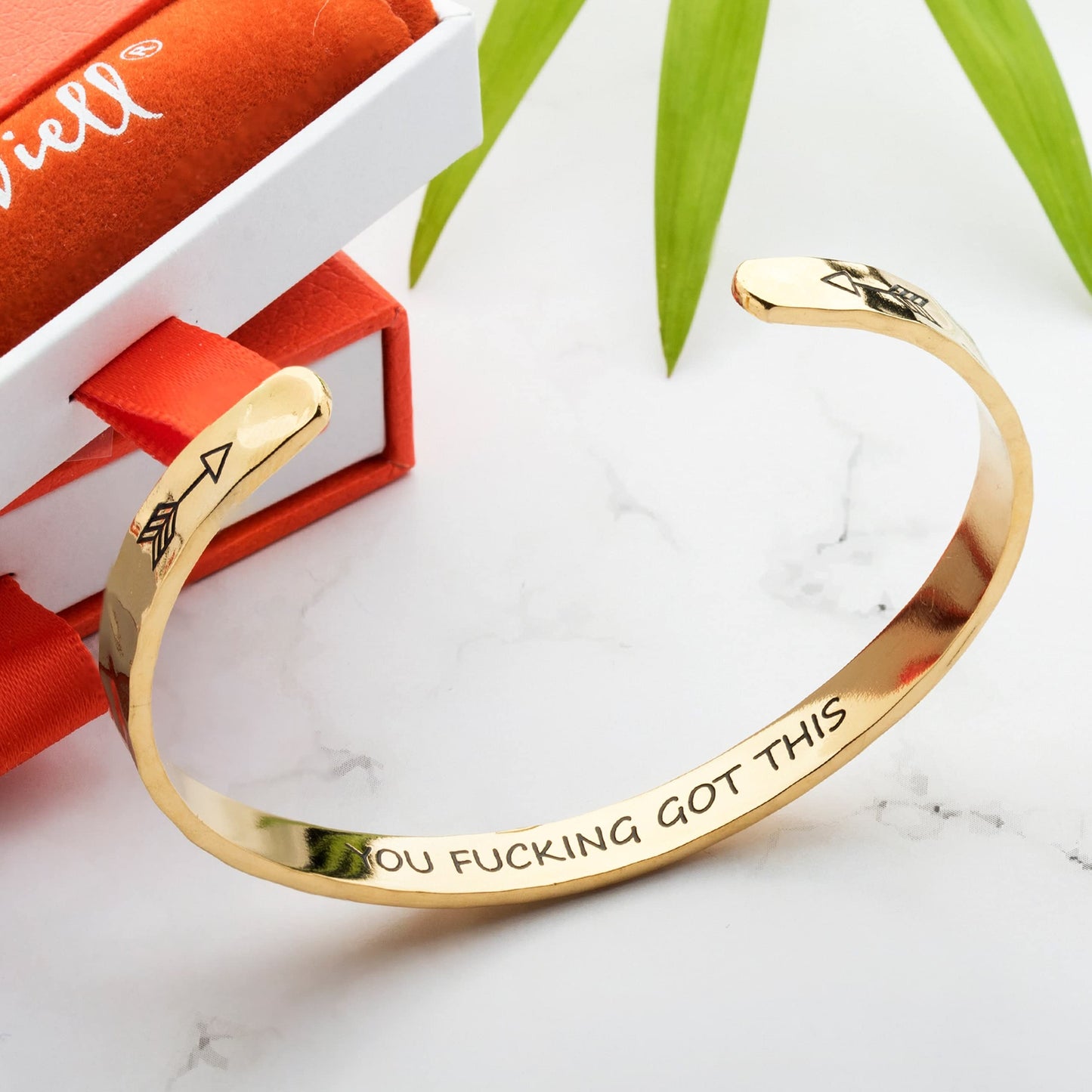 Carviell Bracelets, Friend Gifts for Women, Inspirational Gold Cuff Jewelry, Relaxing Motivational Gifts for Friends Female, Birthday Gifts for Sister, New Mom, Coworker, Teens