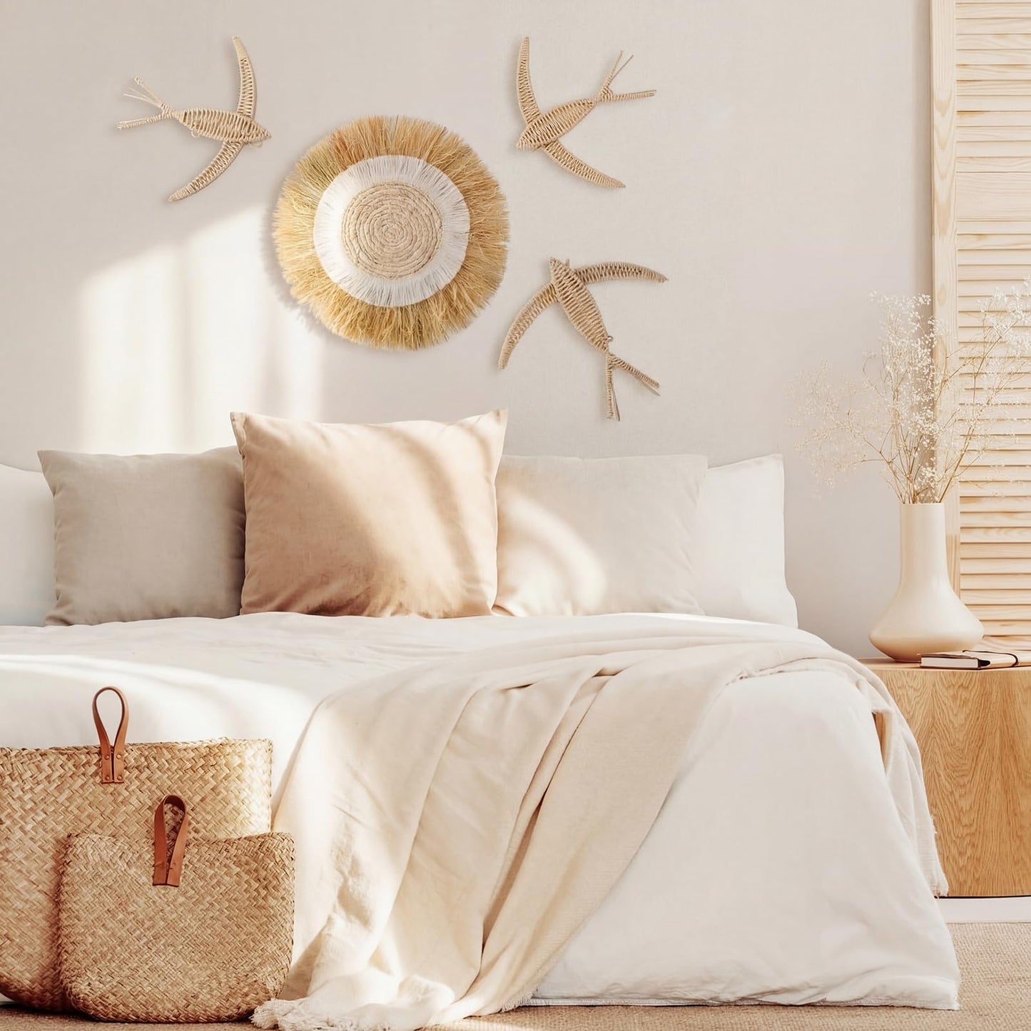 Chumia 4 Pcs Boho Wall Basket Decor Bohemia Woven Wicker Bird and Raffia Sun Jute Decor Boho Handmade Hanging Wall Art Rustic Jute Home Wicker for Indoor Bedroom Living Room Wedding Housewarming Gift