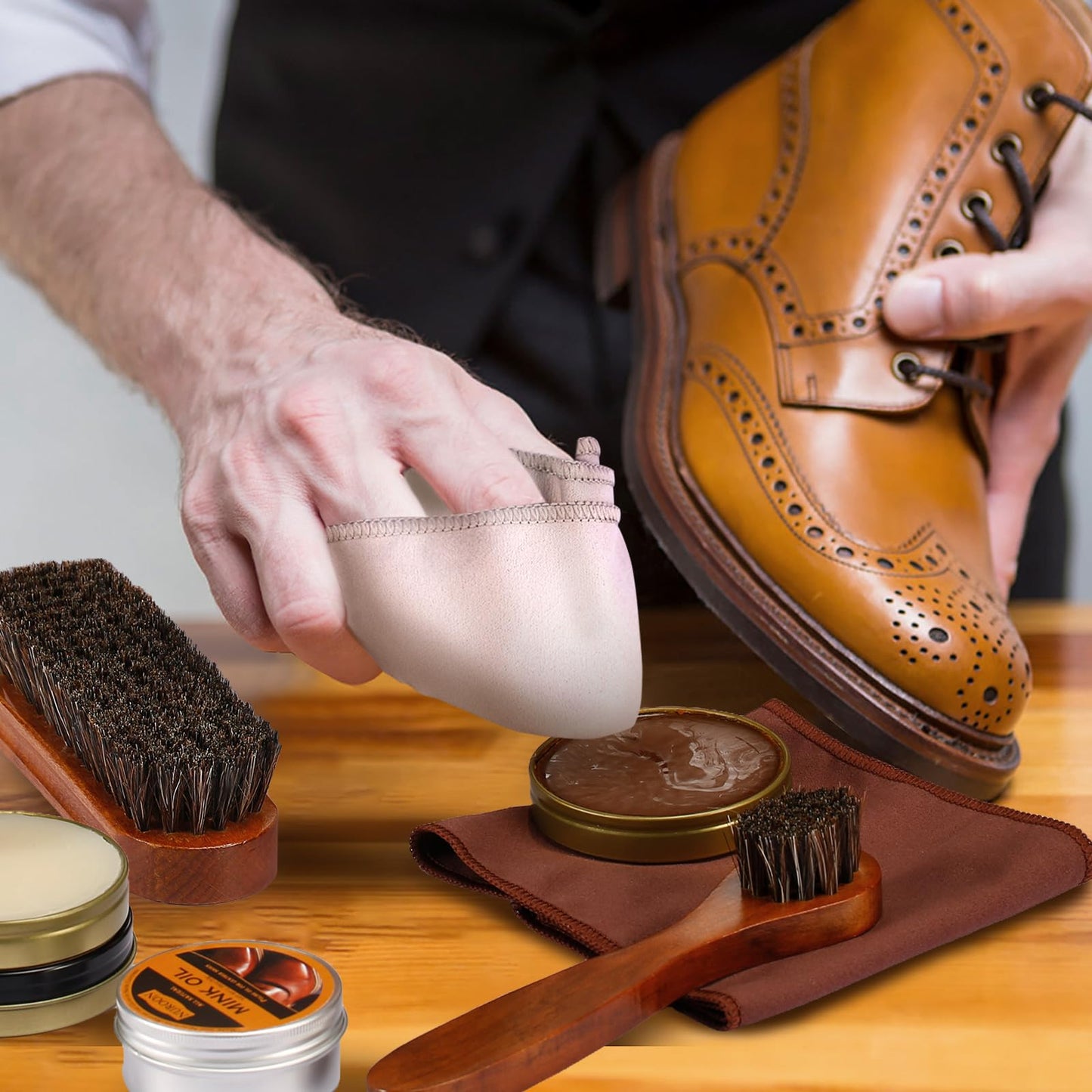 13Pcs Shoe Care Kit for Men & Women,3 Horsehair Shoe Polish Brush,Black Brown Neutral Mink Oil for Shoes,Care for Leather Boots, Shoe Cleaning Kit as Gift for Men with Shine Sponges & Care Cloth