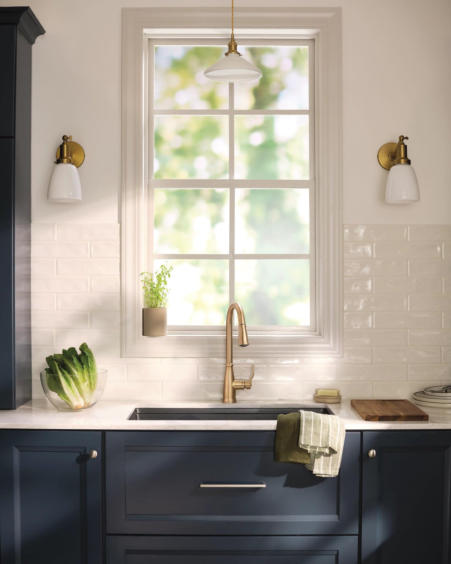Moen Nolia Brushed Gold Kitchen Faucet with Soap Dispenser, Pull Down Sprayer with Power Boost, Transitional High Arc Kitchen Faucet, One-Handle Easy Installation, 87071BZG
