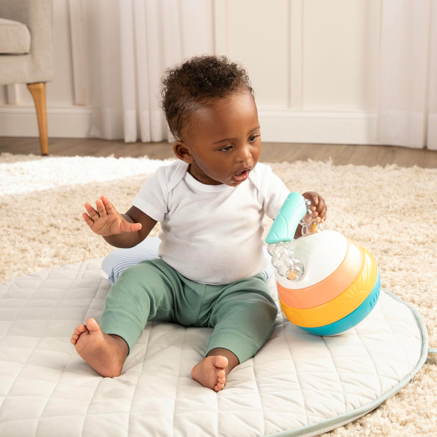 BEBE FUERTE Stack and Count Kettlebell Activity Toy by Robin Arzon - Bilingual Stacking Toys - Baby Workout Toys - Baby and Toddler Gifts for Ages 6 Months and Up