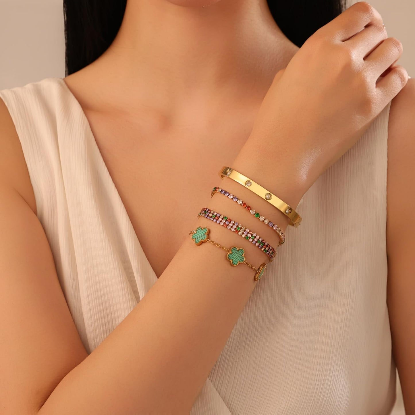 MVCOLEDY 18 K Gold Plated Love Bracelet Stack for Women 4-Piece Bracelet Shell Floral Clover Chain, Tennis Chain and Crystal Gold Bangle, Love Bracelet Design Gift Jewelry for Valentines Day