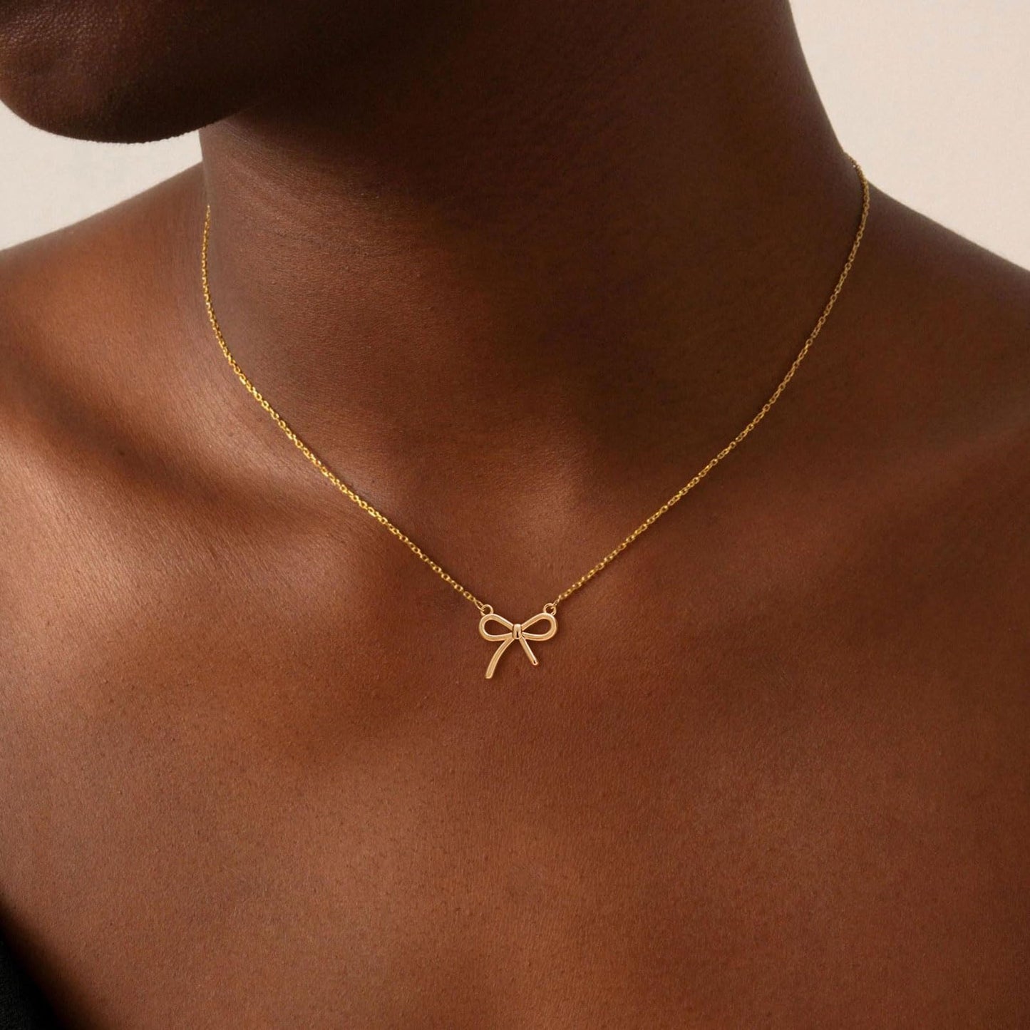 VRIUA Bow Necklace 14K Gold Plated Dainty Gold Bow Necklace for Women Everyday Simple Jewelry Gift