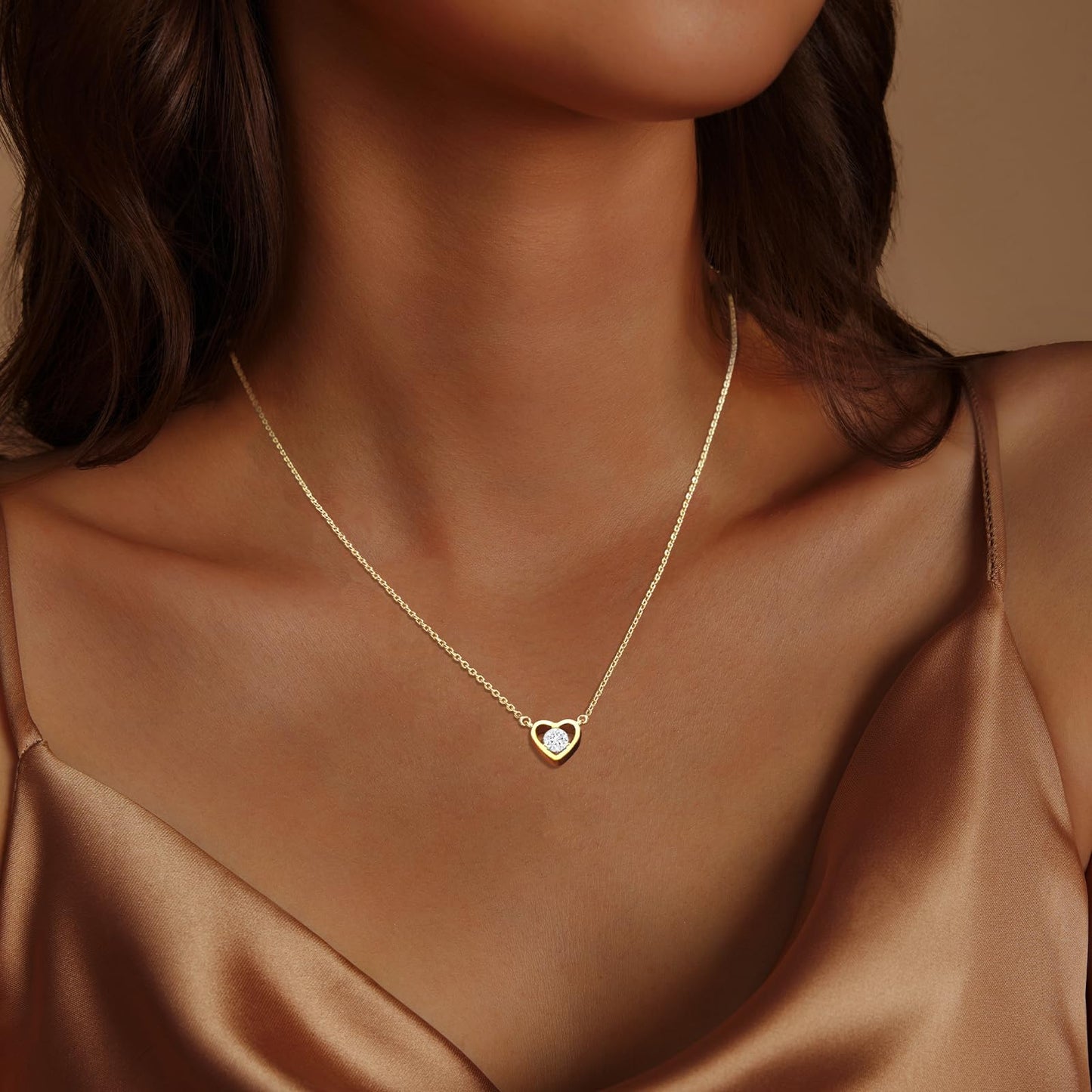 Zeffy Gold CZ Heart Necklace Tiny Cute Diamond Heart Choker Simple Dainty Gold Jewelry for Women Trendy Gifts