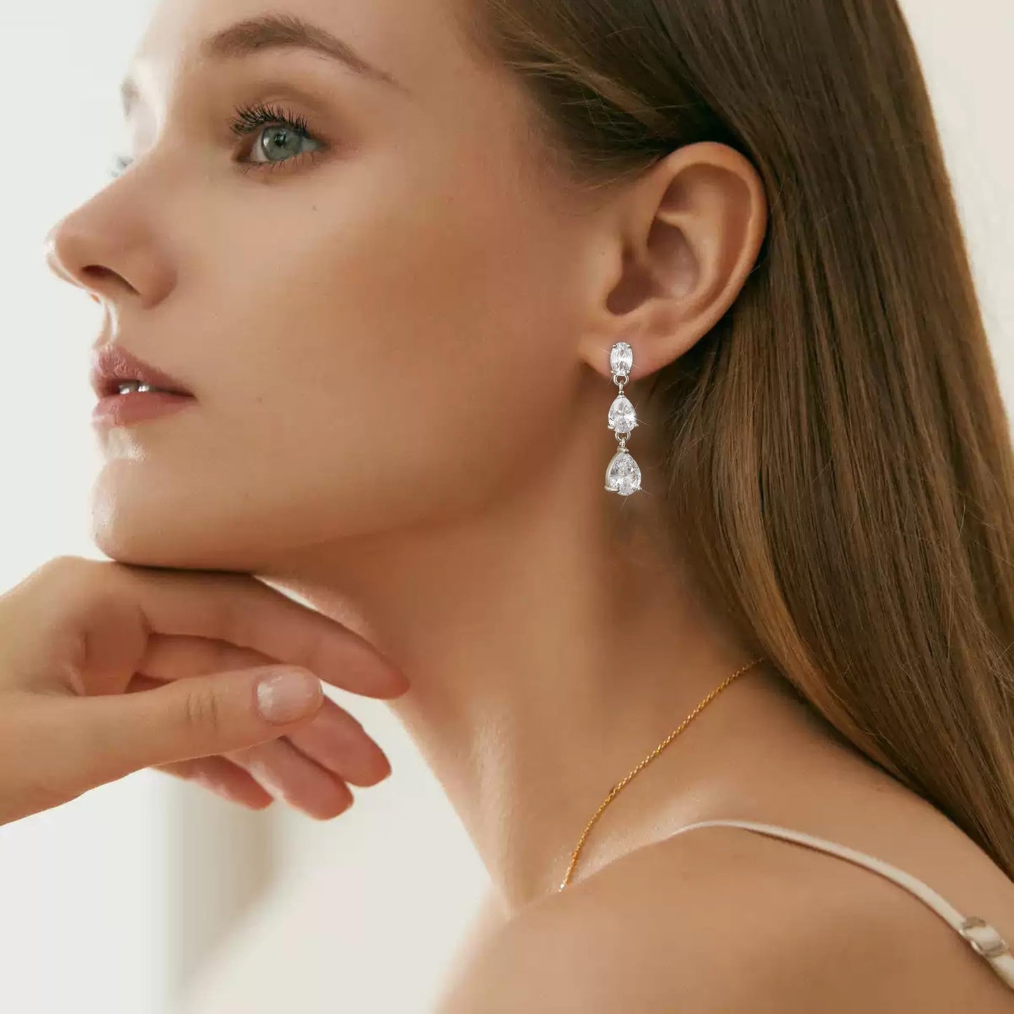 Lunvky 14K Gold Plated Dangle Earrings for Women Dainty Silver Drop Earring Trendy Long Dangling Wedding Bridesmaid Hoop Diamond Crystal Cute Earring Prom Jewelry Graduation Gifts