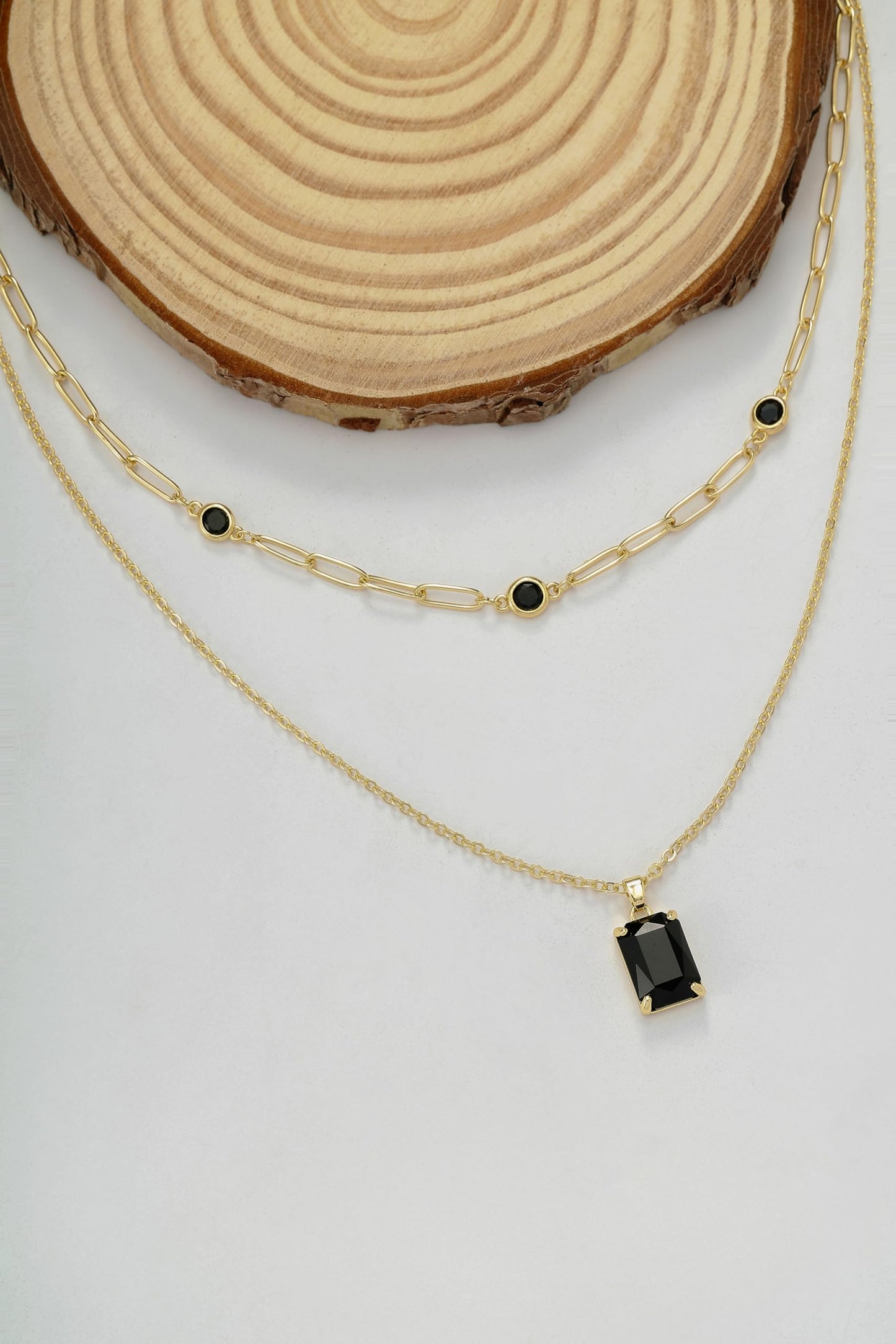 VANGETIMI Black and Gold Layered Pendant Necklaces for Women 14k Gold Plated Crystal Choker Necklace Paperclip Rhinestone Necklace Party Prom Jewelry