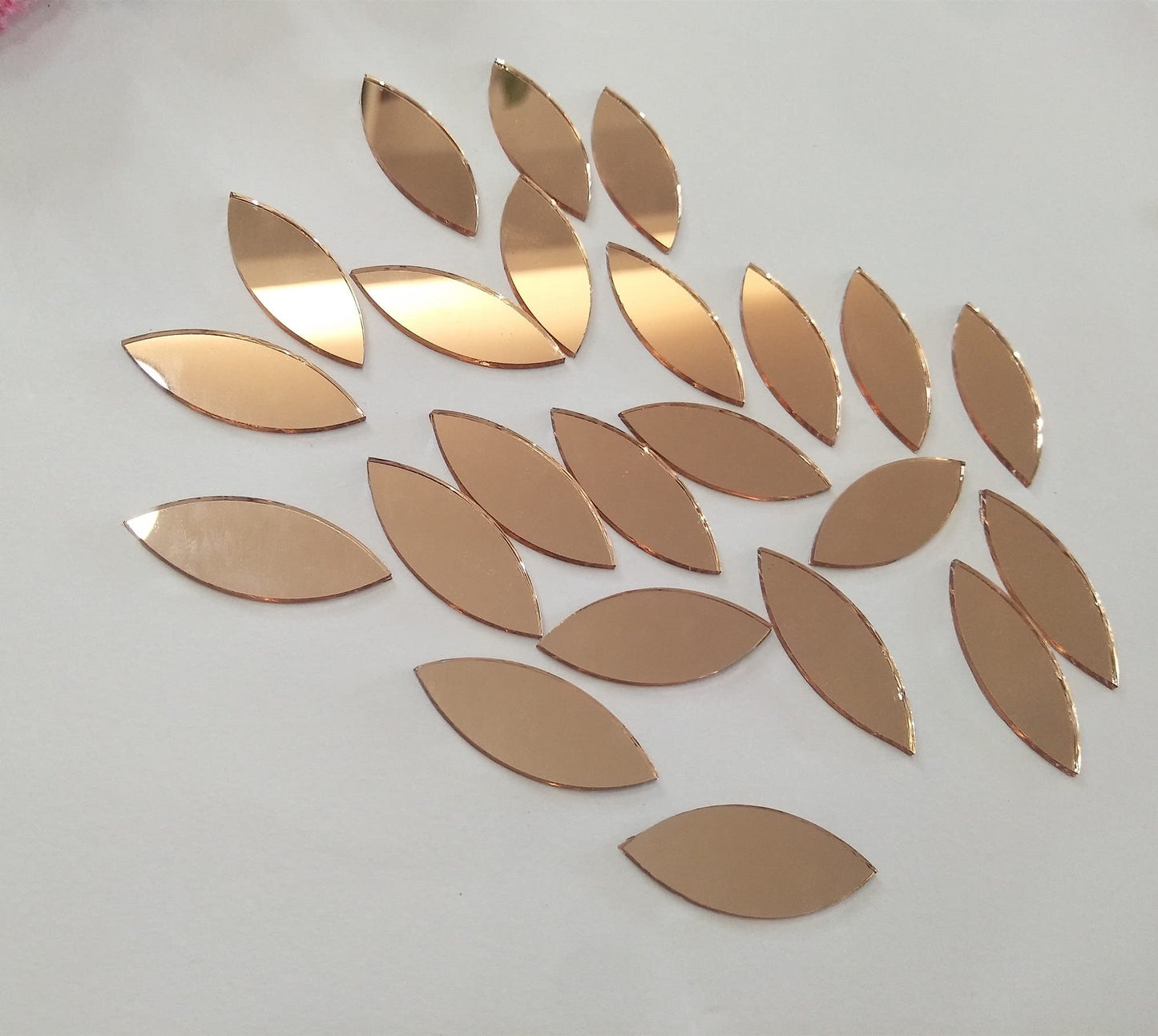 MEYA 120pcs of Glass Mosaic Tiles Petal Leaves, Glass Supplies for Crafts, Craft Mirrors, Mirror Embellishments (Rose Gold Mirror)