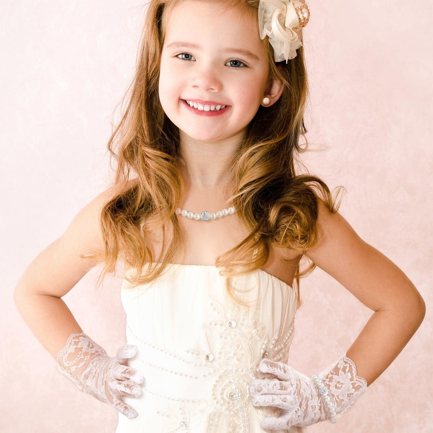 Geyoga 4 Pcs Pearl Necklace Set for Little Girls Toddler Girls Jewelry Communion Gloves for Kids Christmas Tea Party Wedding(Exquisite Style,4-8 Years)