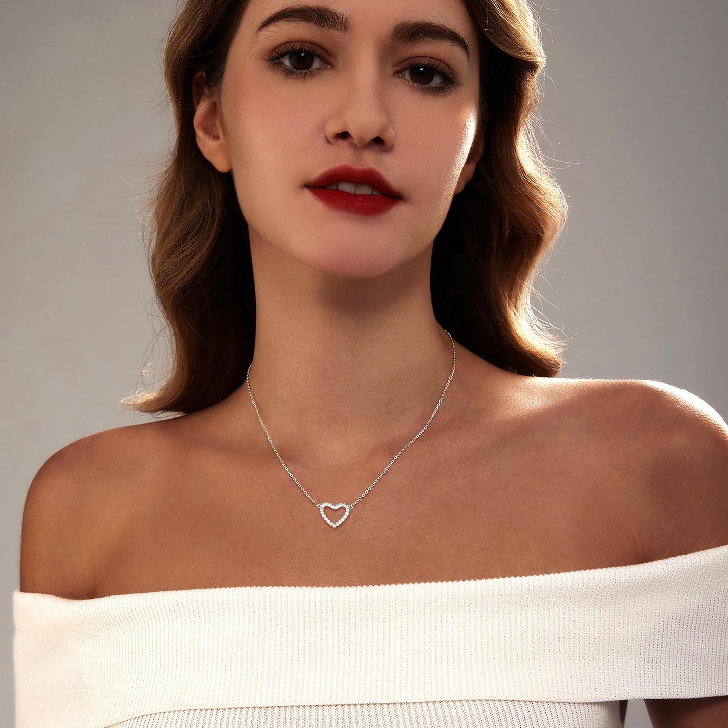 Zeffy Silver Cubic Zirconia Heart Necklace Open Heart Choker Trendy Dainty Simple Silver Jewelry for Women Gifts