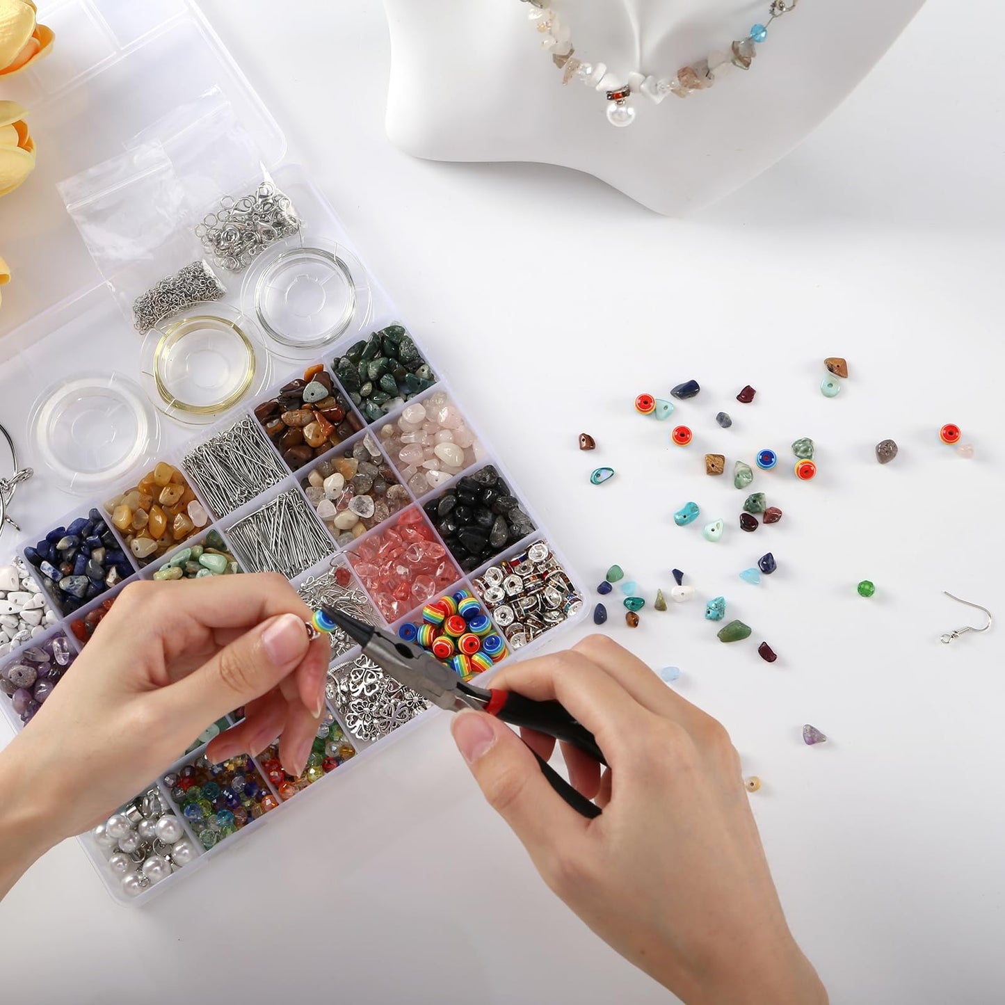 RUOMOXI Y Jewelry Making Supplies Kit for Adults - 1200 Crystal Beads, Jewelry Pliers, Earring Hooks, Necklace Clasp, Beading Wire - DIY Bracelets/Earrings/Rings for Thanksgiving, Christmas,Birthdays