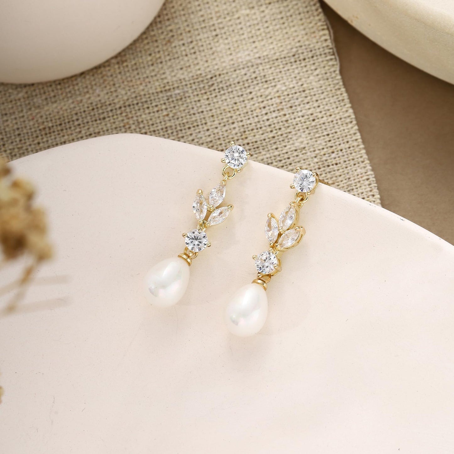Pearl Earrings for Women Dainty Diamond Pearl Drop Earrings 14k Gold Plated Dangle Earrings for Women Weddings Gifts Bridesmaid Gifts