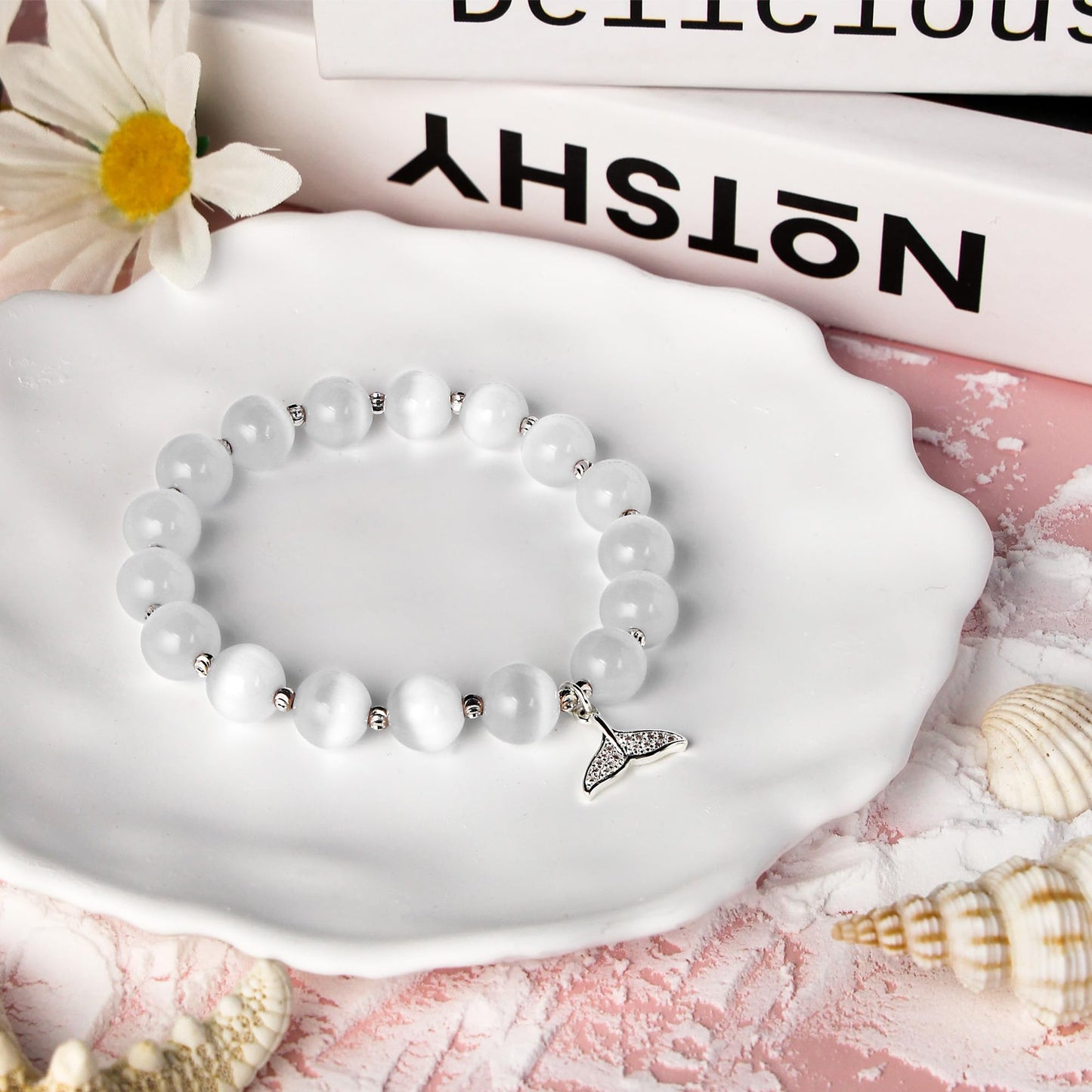 pcgaga Natural Crystal Stretch Bracelet Heart Healing Crystals for Women Friends Beaded Jewellery Bracelet Love Charm Valentines Gift for Her (Fishtail White)