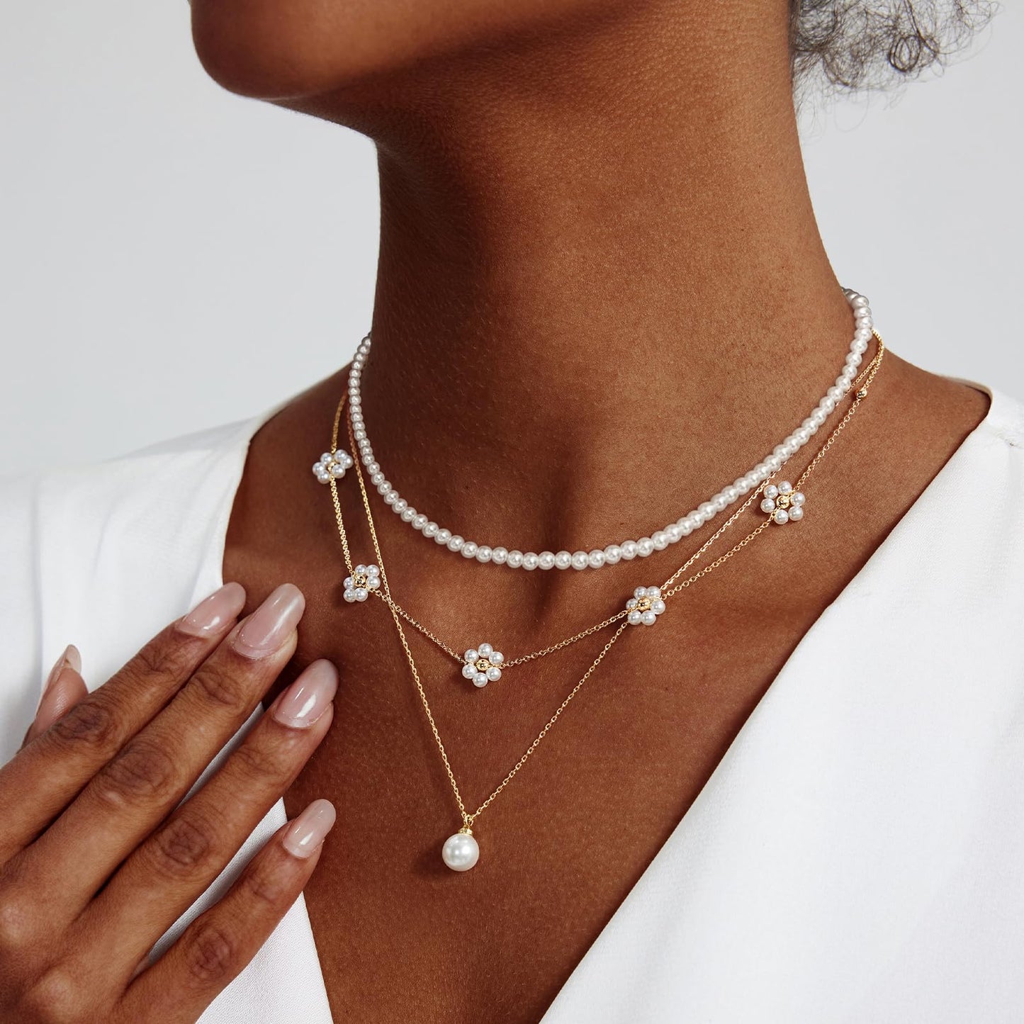 Zeffy Gold Daisy Pearl Necklaces for Women Gold Dainty Layered Single Pearl Choker Trendy Cute Silver Necklace Stack Wedding Jewelry Sets for Women Bridesmaid Gifts