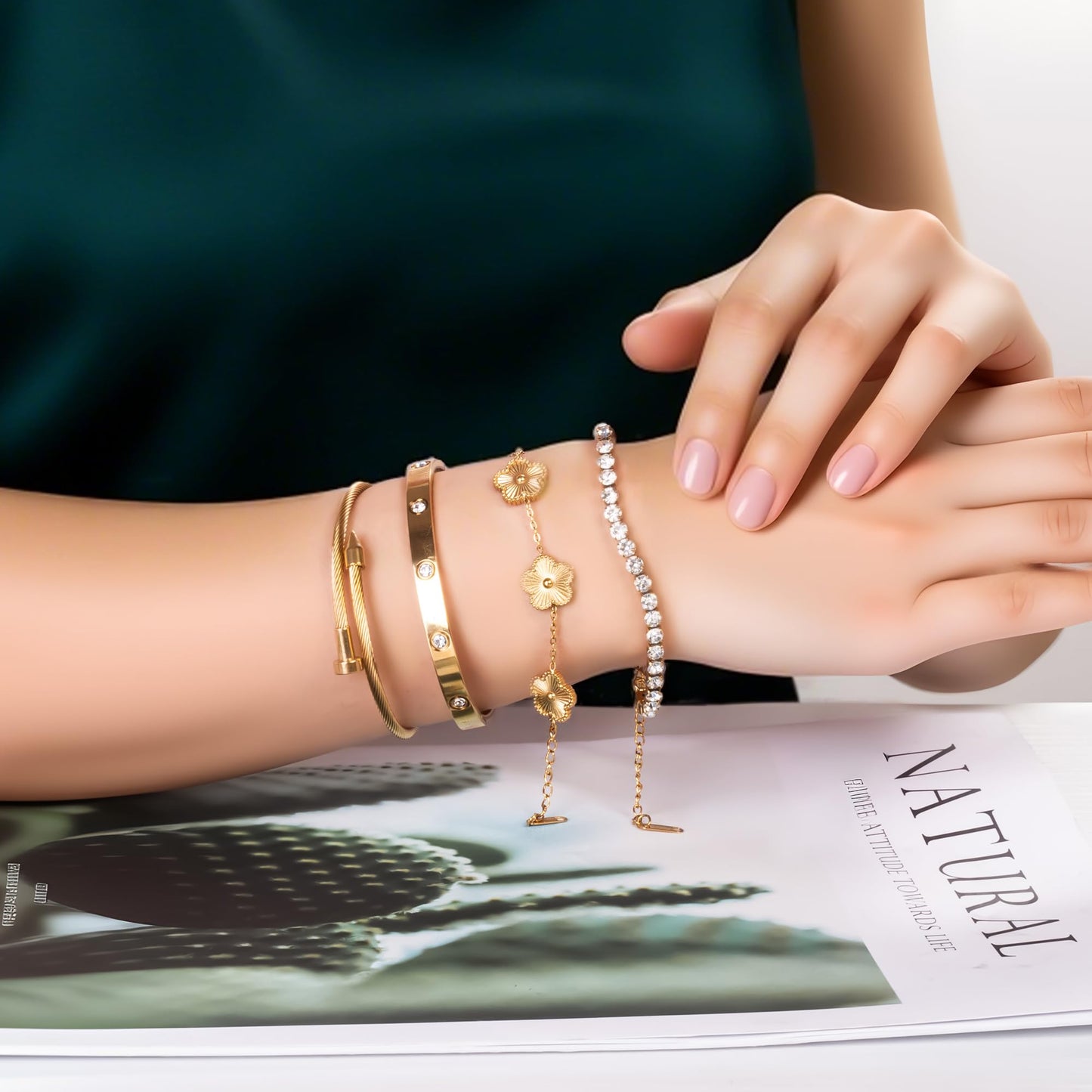 Lamdo 18K Gold Plated Womens Stackable Floral Gold Clover Bracelets Set Love Bangle Bracelets Non Tarnish, Nail Bracelet Set Trendy Jewelry,Gifts for Women's Day and Mother's Day (Gold, One Size)