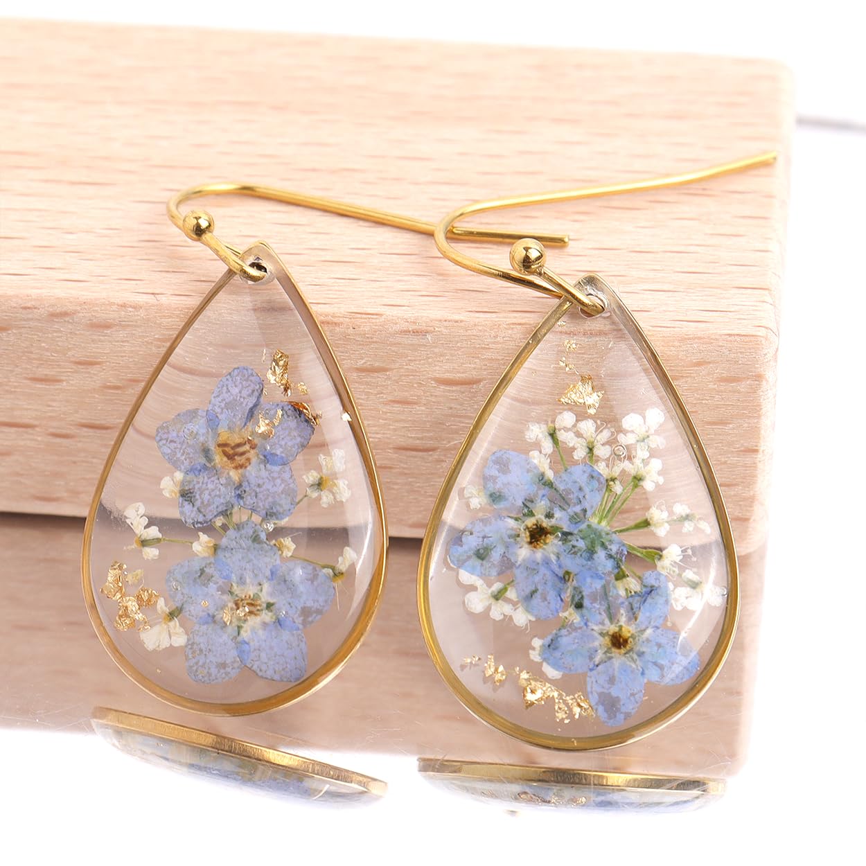 JeanBeau Handmade Pressed Flower Earrings for Women, Forget Me Wildflower Earrings Resin Blue Dried Flowers Gold Teardrop Dangle Drop Statement Floral Earings Jewelry Gift