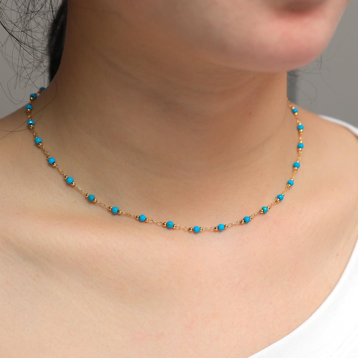 MAIKERDER Dainty Turquoise Necklace for Women, 14K Gold Plated Dainty Turquoise Beaded Necklaces Handmade Minimalist Beach Summer Small Boho Bead Choker Necklaces for Women Bohemian Western Jewelry