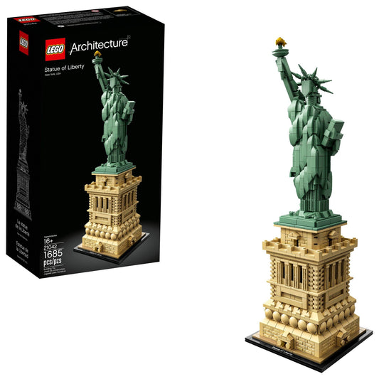 LEGO Architecture Statue of Liberty Model Building Set - Collectible New York City Souvenir, Creative Home Décor or Office Centerpiece, Great Gift Idea for Adults and Teens, 21042