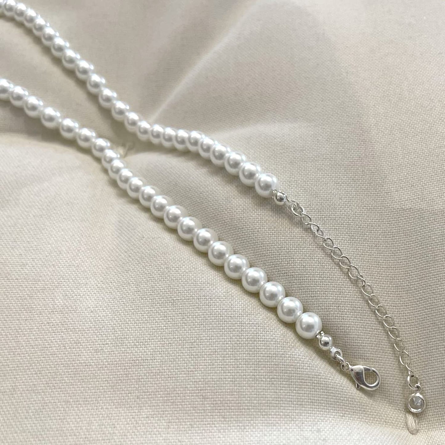 Zeffy Pearl Necklace for Women, 8MM Dainty Round Imitation Pearl Choker Wedding Delicate Jewelry for Women Simple Bridesmaid Jewelry Gifts