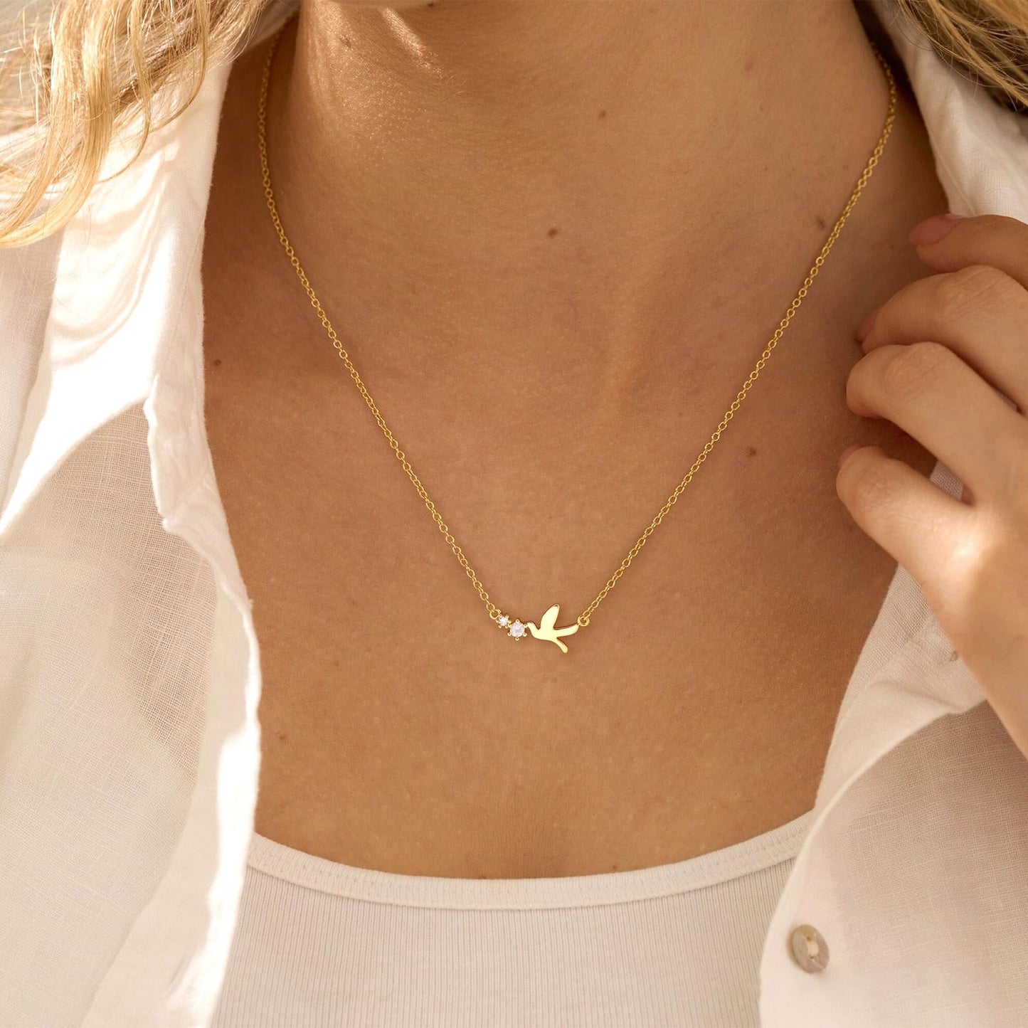 GUOKE Gold Bird Necklace - 14K Gold Plated Dainty Humming Bird Necklace Simple Jewelry for Women