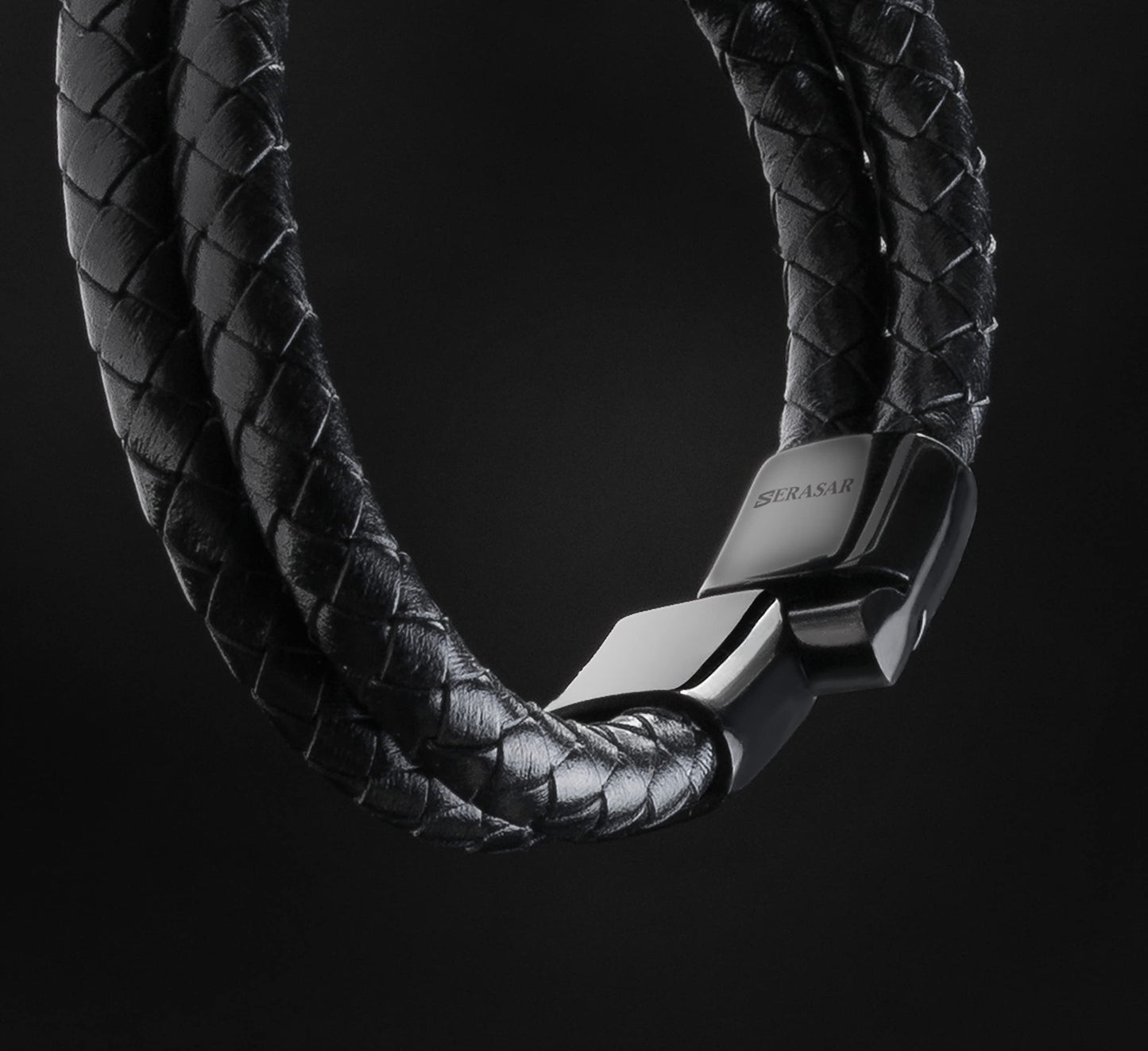 SERASAR Leather Bracelet Black 17cm Men Gift Box Genuine Cowhide Braided Adjust Able Magnetic Clasp Jewellery Arm band Mans Male Bracelets Jewelry Magnet Accessories