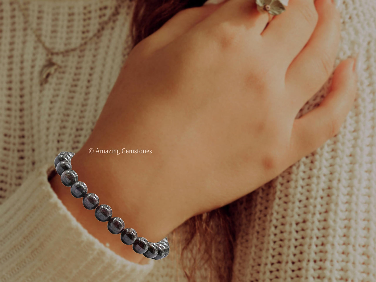 Amazing Gemstone Crystal Bracelet for Women Men's Gifts - Protection Healing Crystal Bracelet - 8mm Gemstone Beaded Stretchable Bracelet Pulseras Para Hombres Mujer Stocking Stuffers Mothers Day Gift (Garnet)