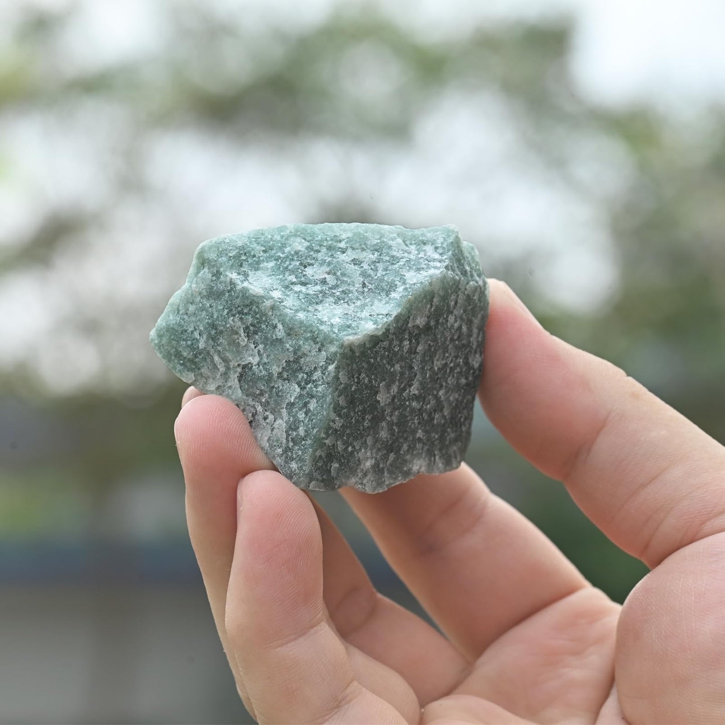 Green Aventurine Raw Stones 1PC, Gemstones Raw Stones and Healing Crystals, Hand Carved Natural Pocket Raw Crystals for Decoration Tumbling, Garden, Home Decor(1.18"-1.97")