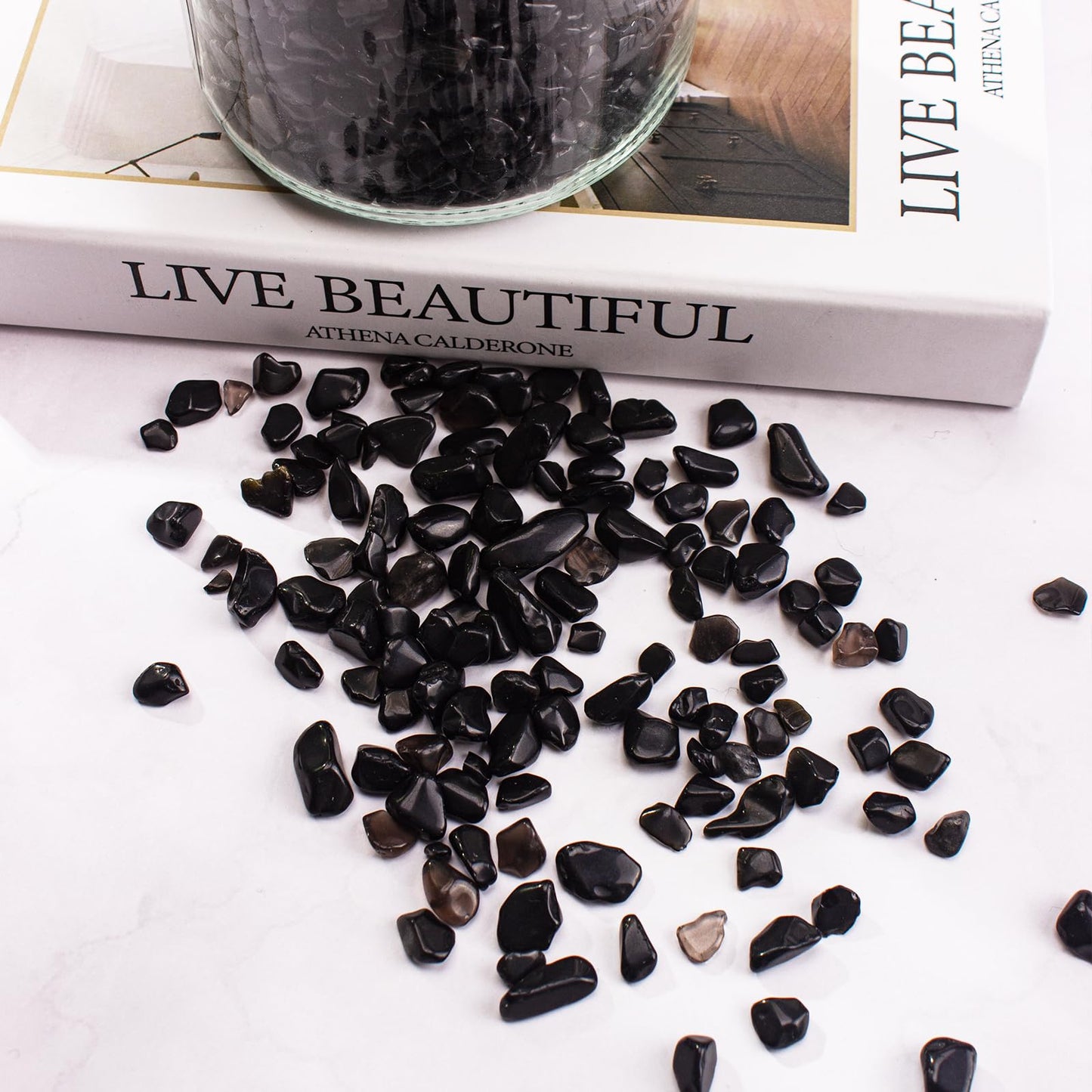EZEELAI 0.5 Lb/230g Black Aquarium Gravel Rocks Fish Tank Marbles Pebbles Small, Polished Natural Tumbled Healing Crystal Chips Bulk Crushed Stones for Crafts|Fish Turtle Tank|Home Decoration - 7-9m