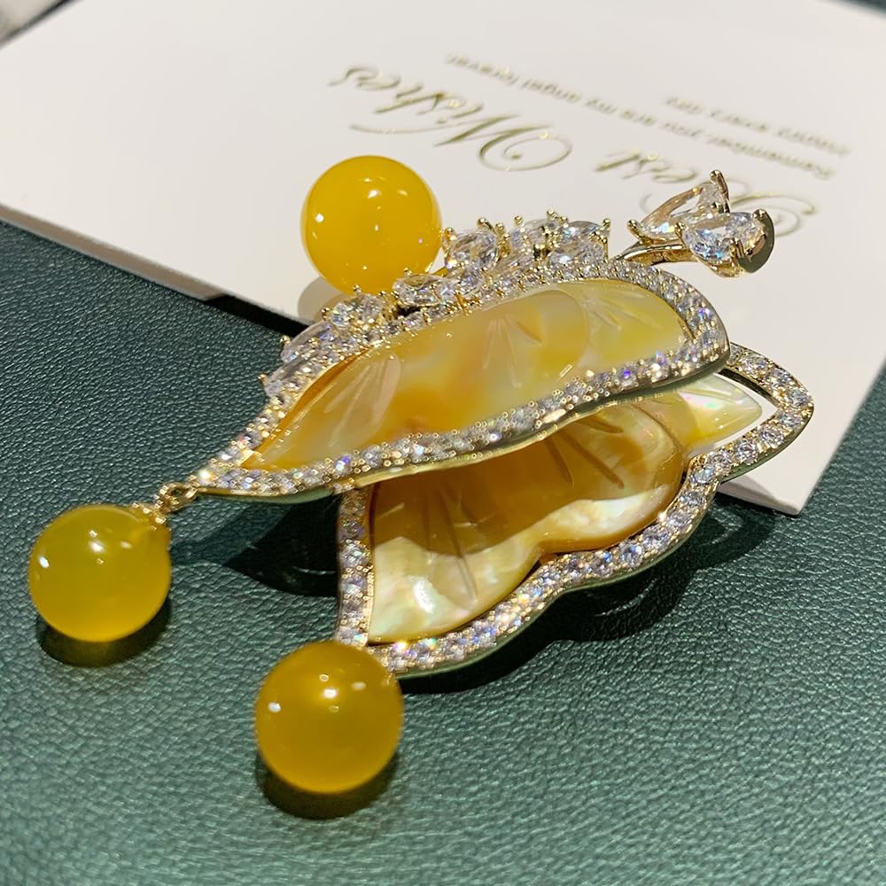 AILONMEI Pearl Flower Brooch and Pins for Women Large Gold Luxury Elegant Pin Christmas Gift Jewelry (GS010)