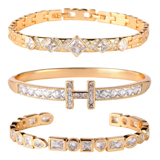 3 Pack 18K Gold Plated Bangles Bracelet Set for Women, Dainty Vintage Trendy Fashion Jewelry, Ideal Gift for Birthday Christmas Valentine's Day Mother's Day for Girlfriend Wife Mom Sister