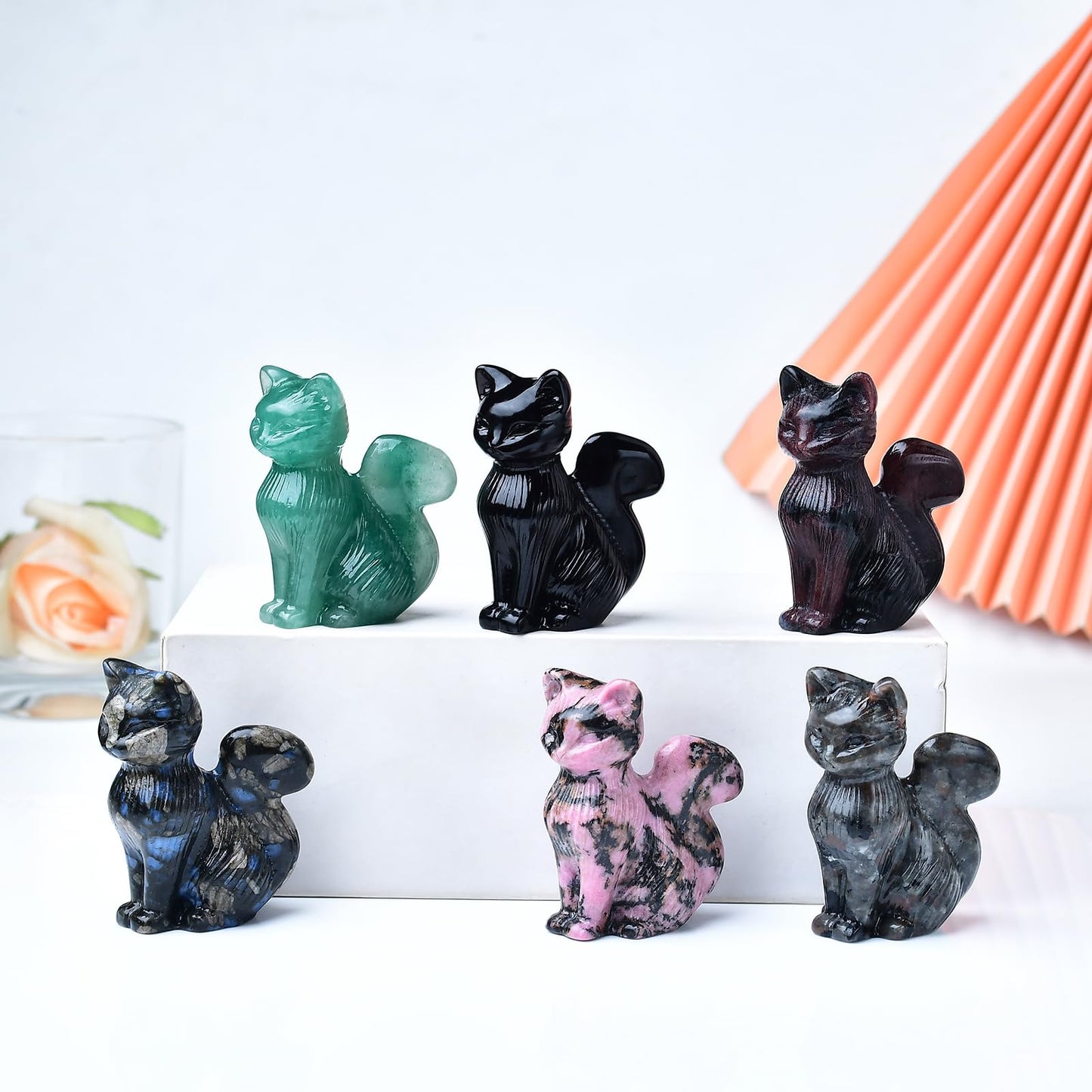 WUYOUSHI Natural Garnet Crystal Cat Statue 2.4 Inch - Handmade Healing Sculpture, Lucky Guardian Pocket Statue for Reiki Meditation, Office & Home Decoration Gift