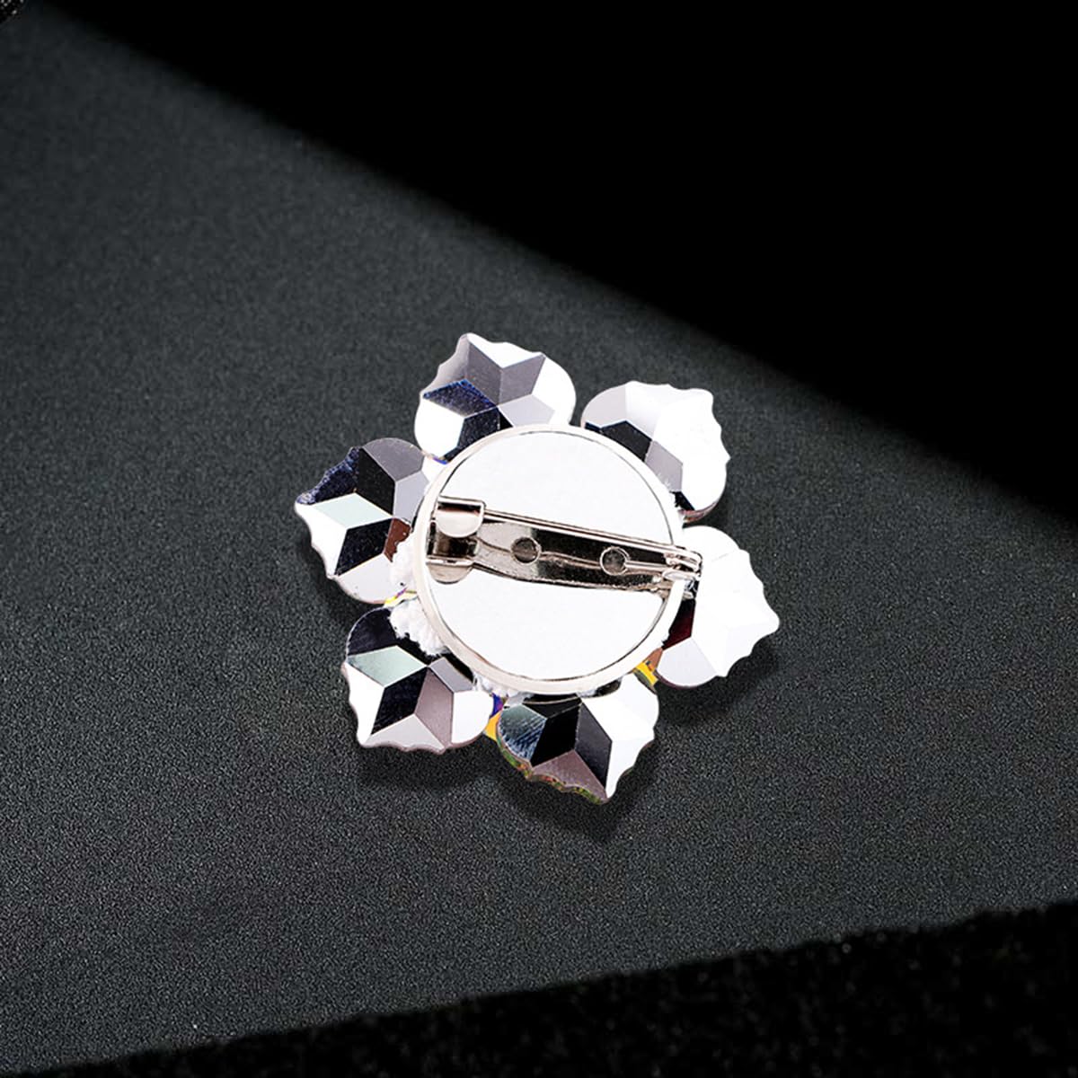 Rhinestone Sunflower Brooch Pin for Women Red Black Purple Large Flower Brooch Snowflake Hat Marquise Wreath Christmas Jewelry (Pink brooch B)