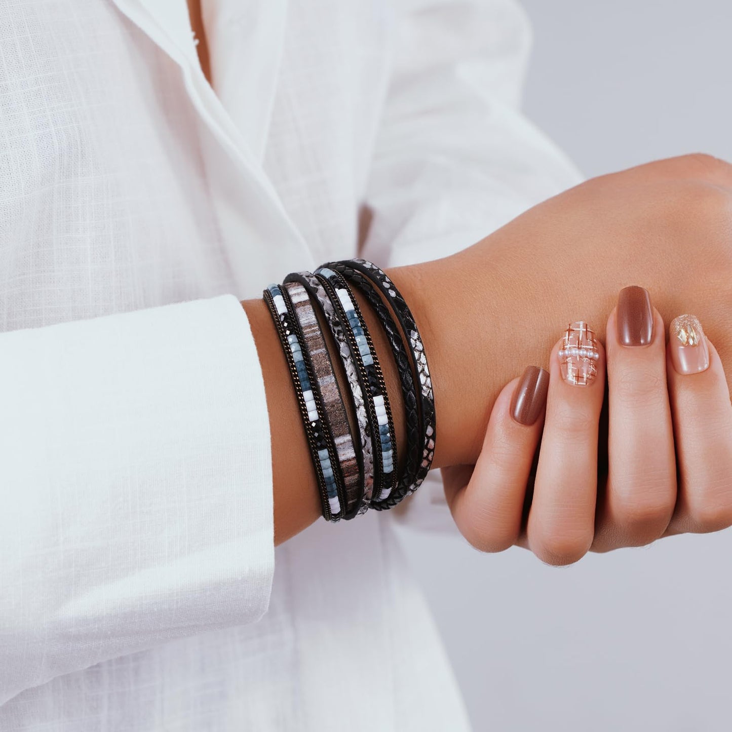 Becklynn Boho Leather Wrap Bracelets Beaded Crystal Stackable Cuff Bracelet with Magnetic Clasp Cowboy Cowgirl County Concert Outfits Western Jewelry Gifts for Women(Double Layer Black)