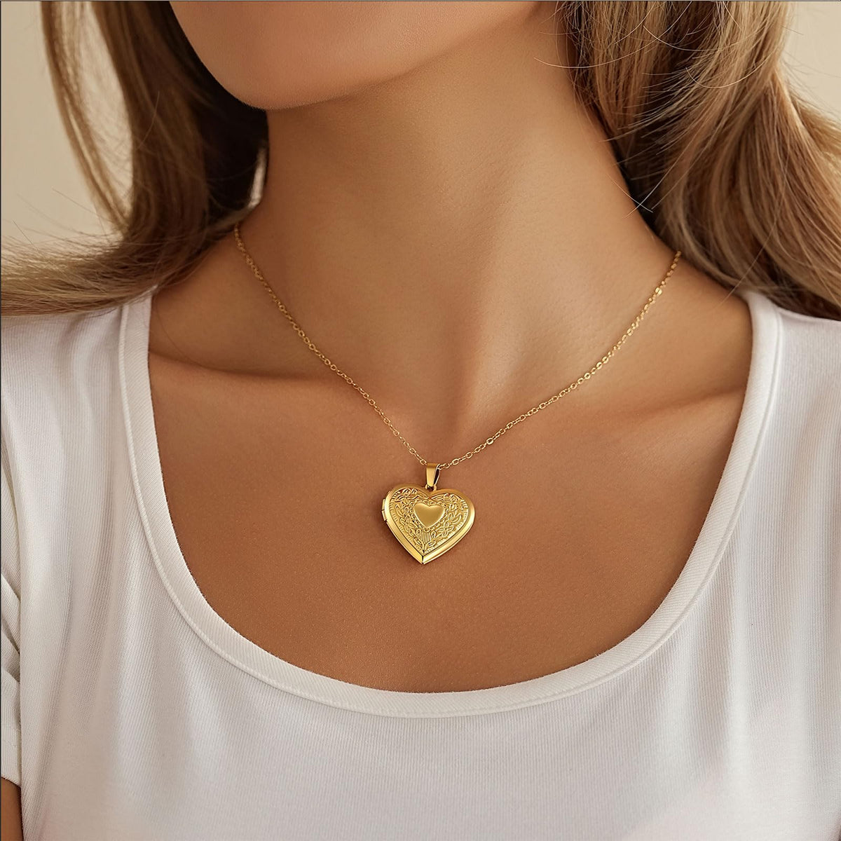 PHOCKSIN Gold Heart Locket Necklace Flower Engraved Personalized Necklace that Holds Pictures Customized Love Heart Gifts Locket Necklaces for Women
