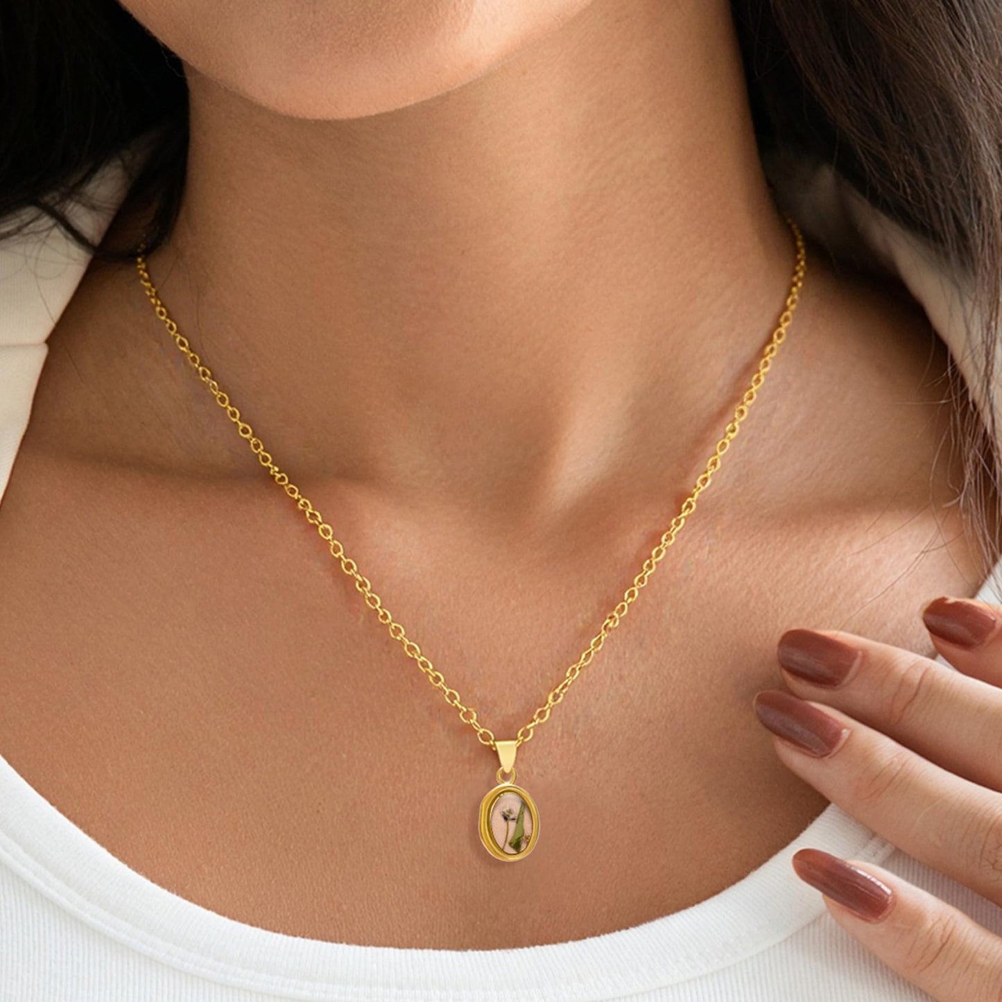 LETFLY Birth Flower Necklaces for Women, 18K Gold Plated Oval Shaped Handmade Floral Pendant, Pressed Flower Necklace Jewelry Gifts Hope