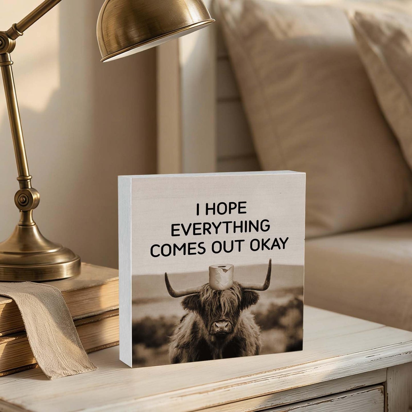GWOKPAAI Funny Highland Cow Bathroom Wooden Box Signs Desk Decor, Highland Cow Bathroom Decor, I Hope Everything Comes Out Okay Wooden Signs Desk Decorations for Washroom Toilet Shelf Wall, 5x5in