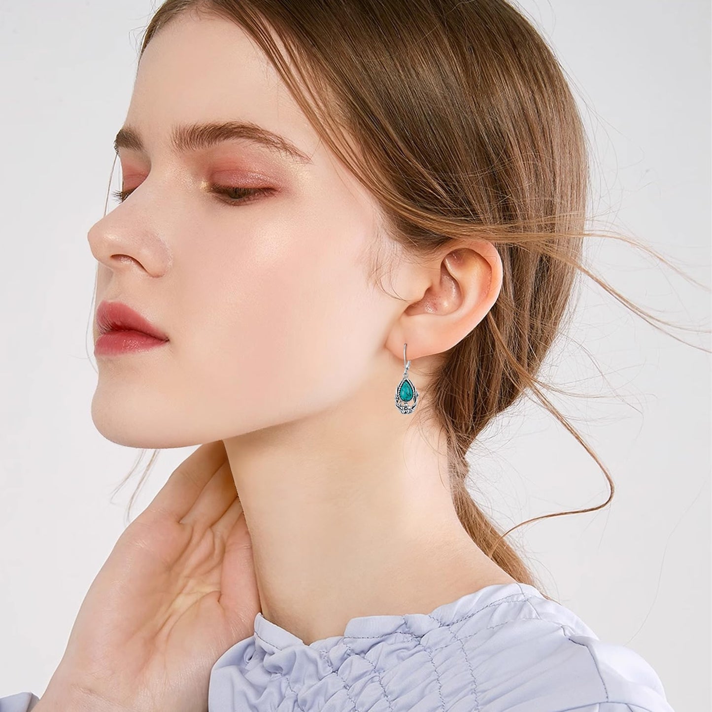 Eetaitai Natural Turquoise Flower Earrings for Women 925 Sterling Silver Teardrop Leverback Dangle Earrings Western Vintage Boho Jewelry Mothers Day Gifts for Mom Wife Sister