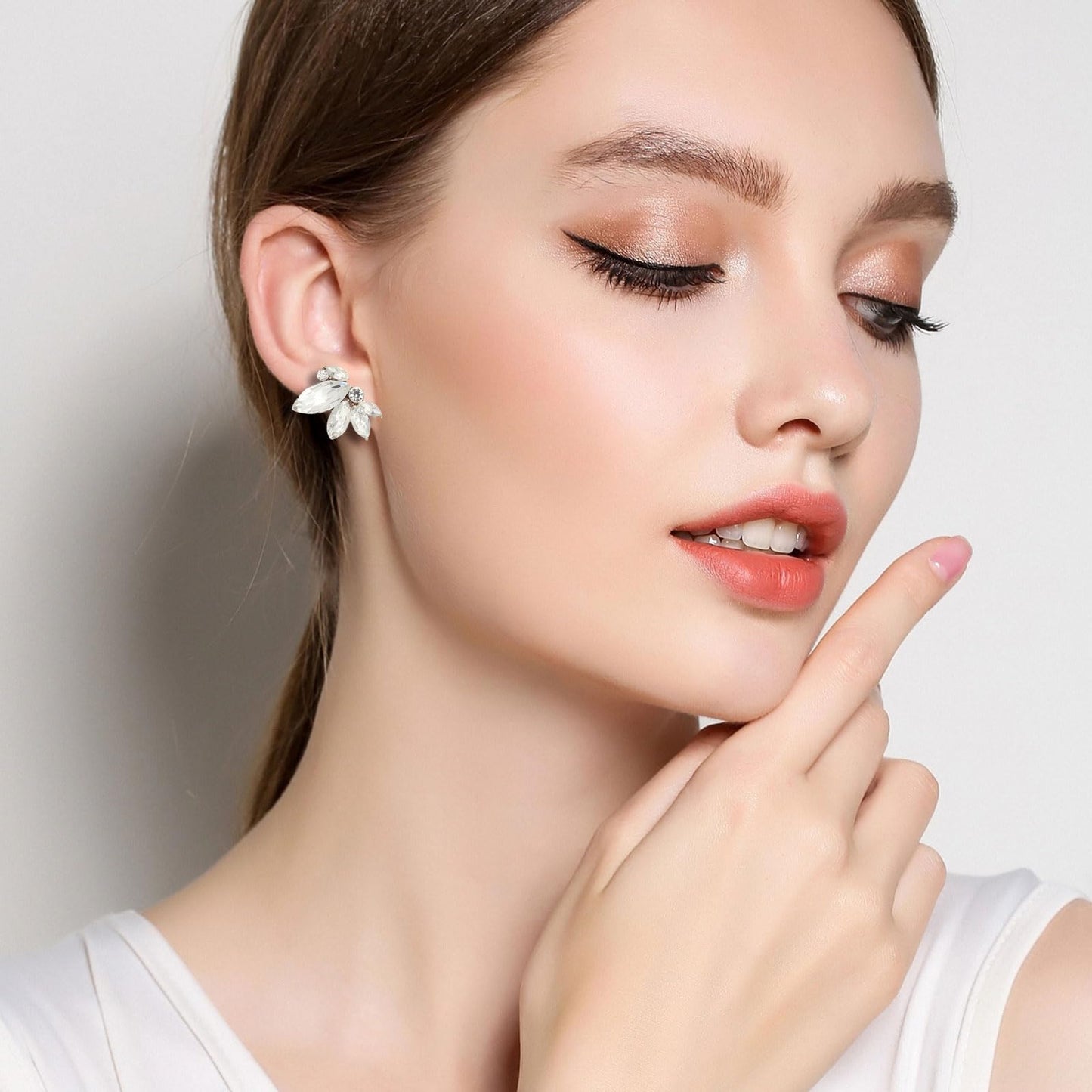 Rhinestone Drop Earring Sparkly Wedding Earrings for Women Prom Party Faux Crystal Stud Earrings