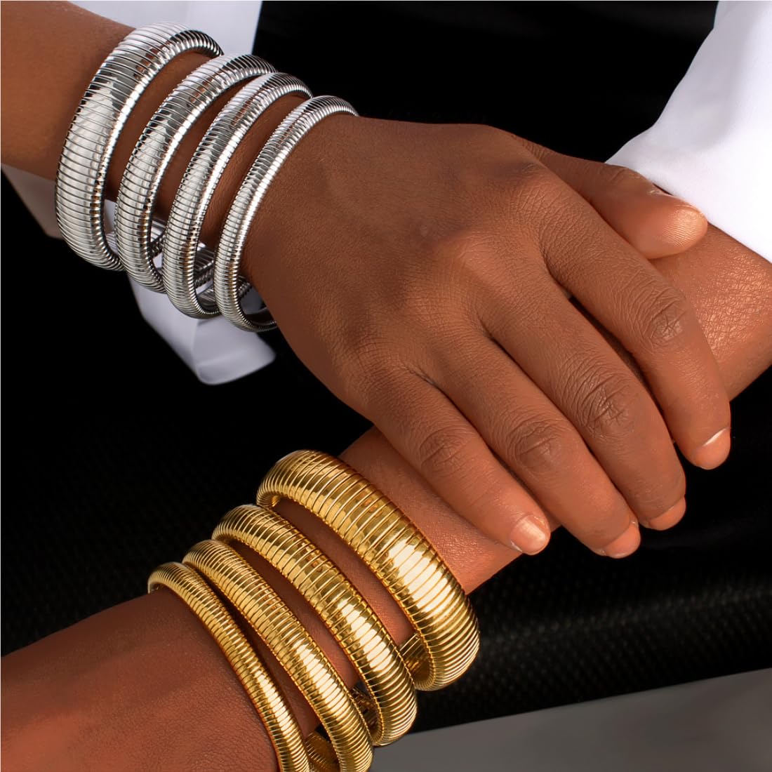 JUNYANGY Gold Bracelets for Women Set of 3 Gold Chunky Stretch Bangles Bracelets 24K Gold Plated Stainless Steel Bracelets Flexible Wide Stack Bracelets Designer Look Alike Jewelry for Women