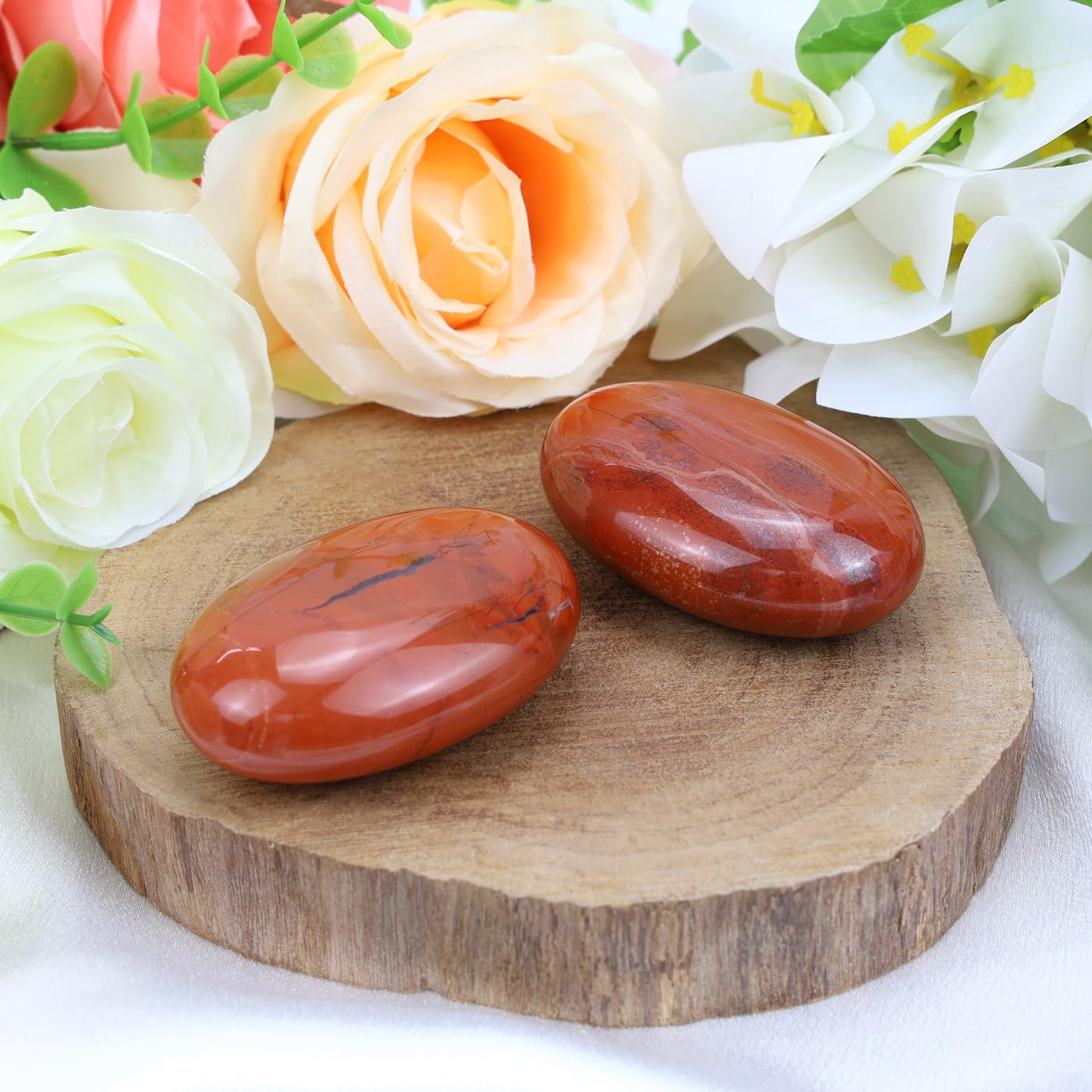 MAIBAOTA 2.4" Large Red Jasper Crystals Stone Polished Palm Stone Healing Crystals 0.7" Thick Natural Reiki Gemstone Worry Stone Energy Balancing Anxiety Stress Relief Meditation 1 Pc