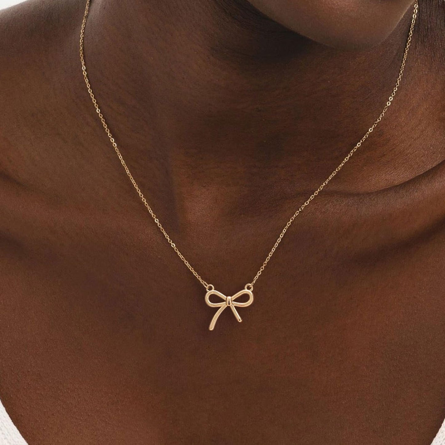 VRIUA Bow Necklace 14K Gold Plated Dainty Gold Bow Necklace for Women Everyday Simple Jewelry Gift