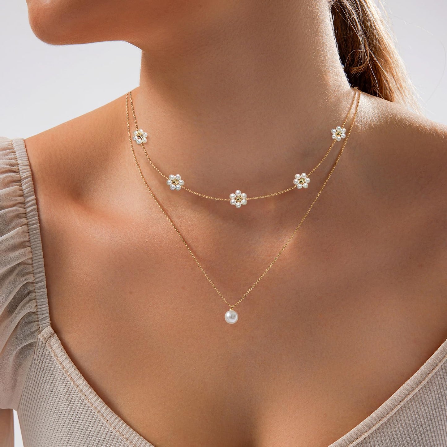 Zeffy Gold Daisy Flower Pearl Layered Necklace Cute Gold Necklace Stack Wedding Jewelry Sets for Women Bridesmaid Gifts 2PCS