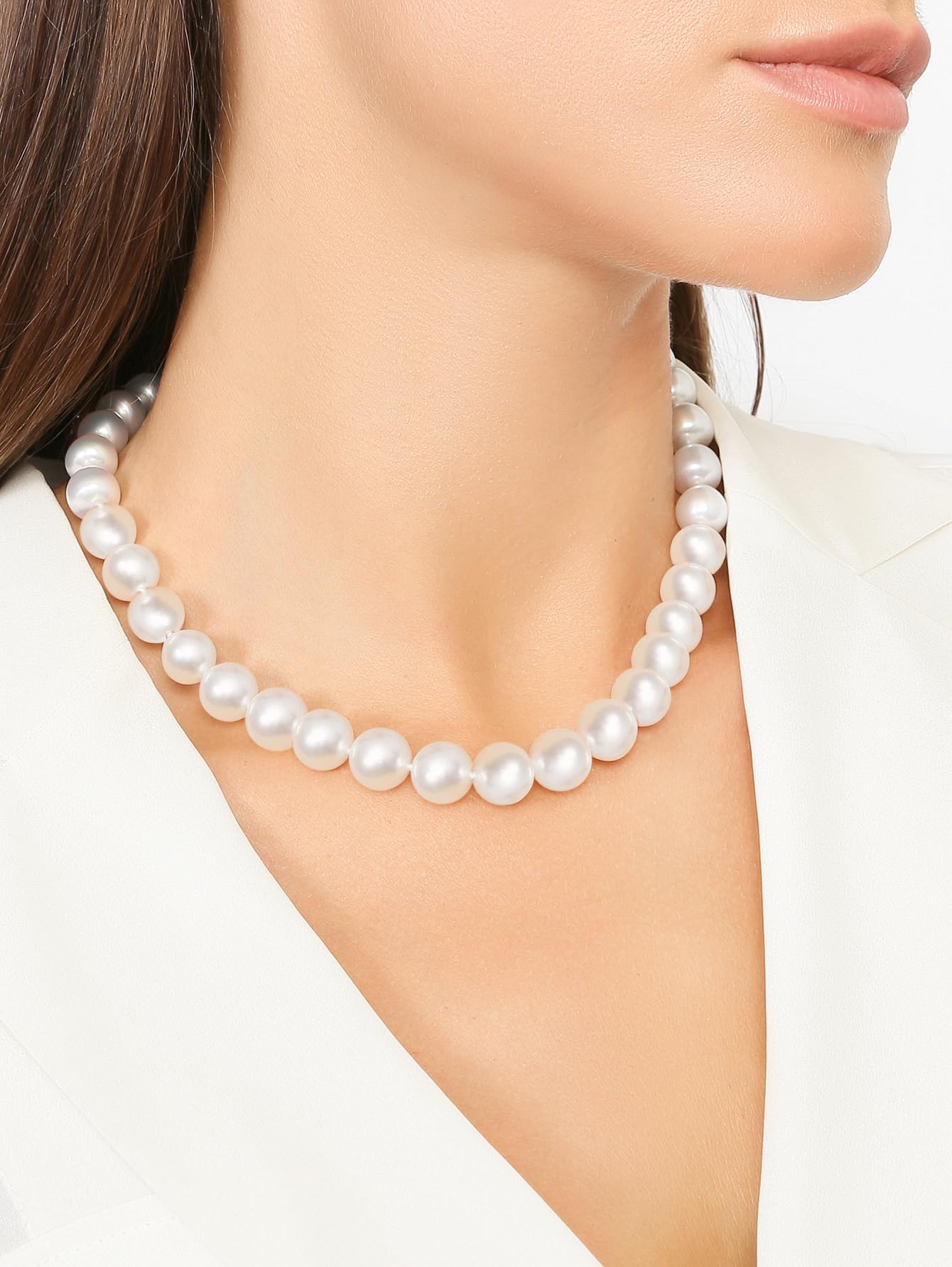 HUWODY Round White Simulated Shell Pearl Necklace Strand Pearl Choker Necklace Jewelry for Women 10mm 16inch