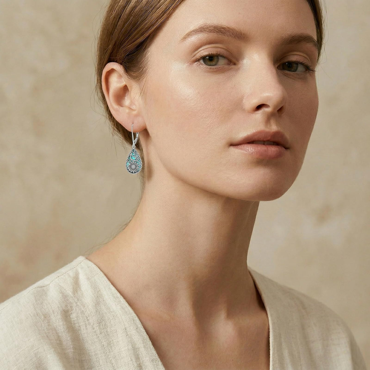 Eetaitai Turquoise Sunflower Earrings for Women 925 Sterling Silver Turquoise Dangle Drop Leverback Earrings Vintage Western Jewelry Mothers Day Gifts for Mom Wife Sister
