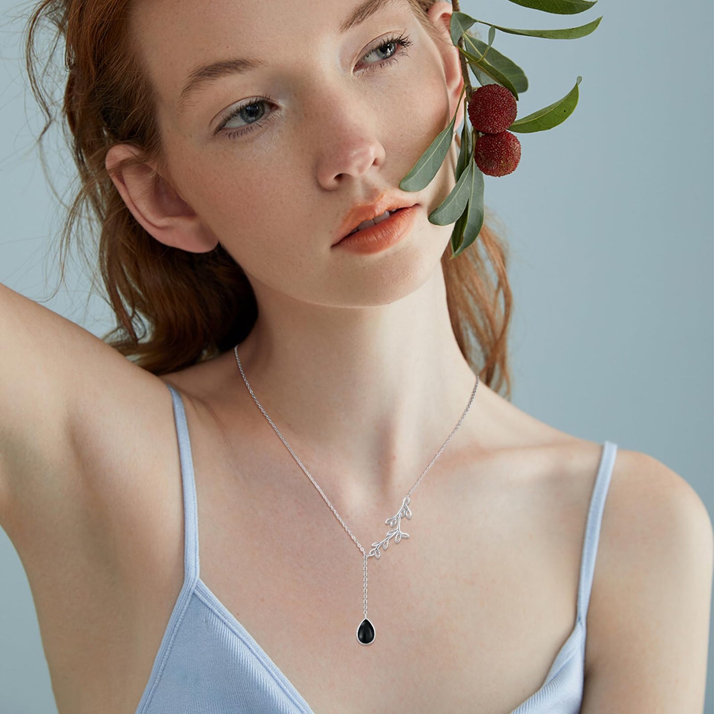 Silikepa Leaf Necklace for Women 925 Sterling Silver Leaf Pendant Necklace Y Chain with Black Onyx Jewelry Gifts for Women