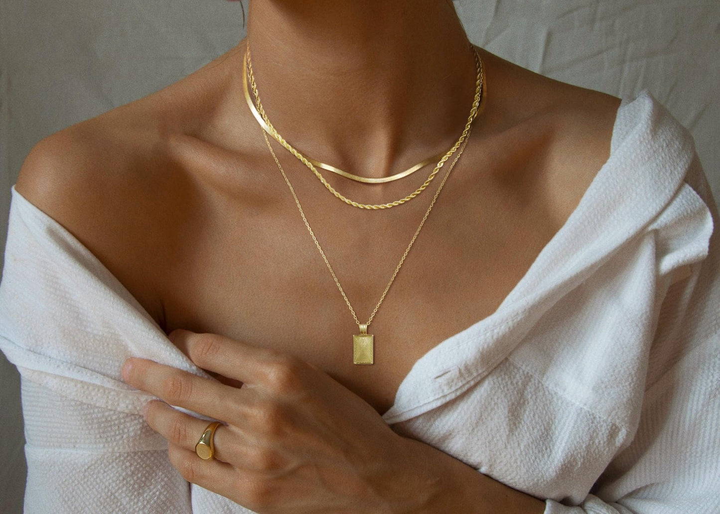 MFRYK Gold Necklaces Stack For Women,14K Gold Plated Simple Layered Choker Necklaces,Stackable Multilayer Gold Small Square Pendant Box Paperclip Chain Layered Necklaces Set Jewelry Gift for Women
