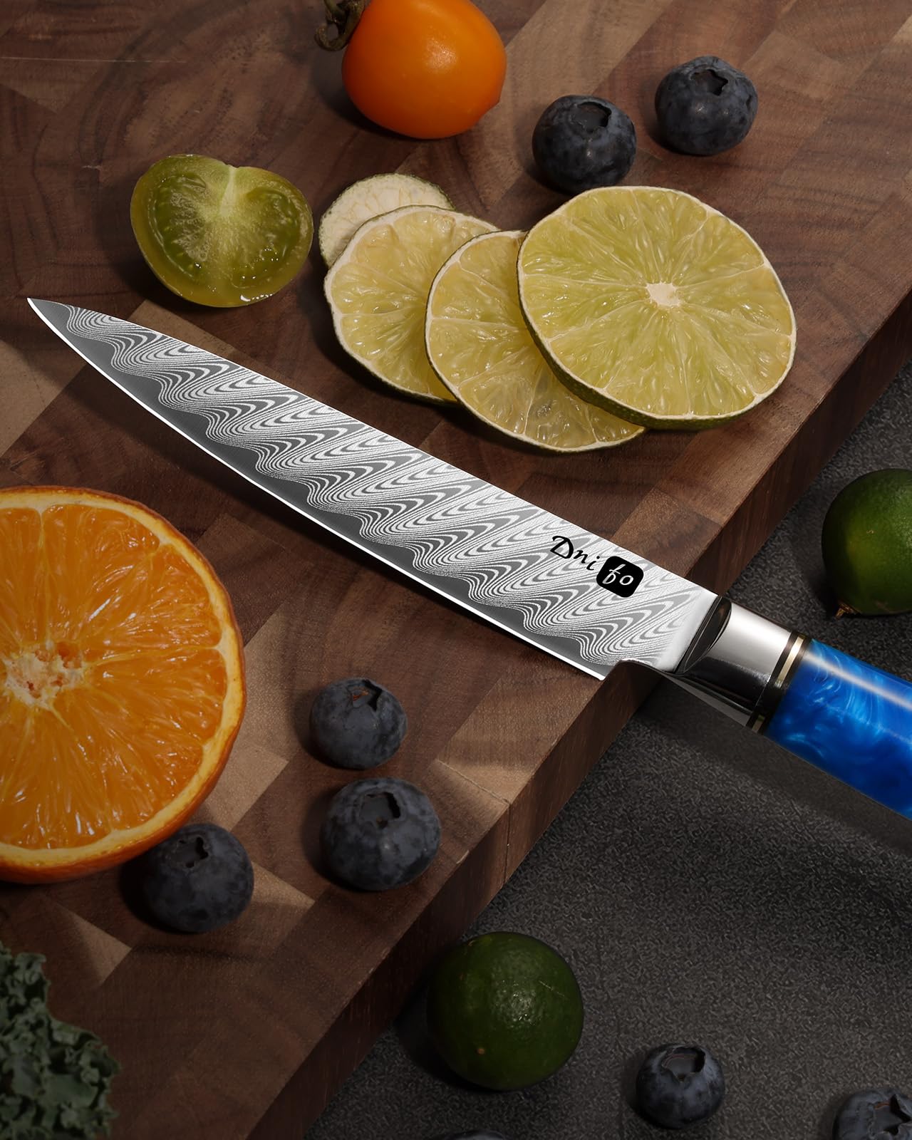 Dnifo Kitchen Utility Knife 5 Inch, Japanese VG10 Steel Damascus Paring knife, Small Kitchen chef Knife with Gift Box and Resin Wood Handle, Ideal Birthday Gift for Men and Women