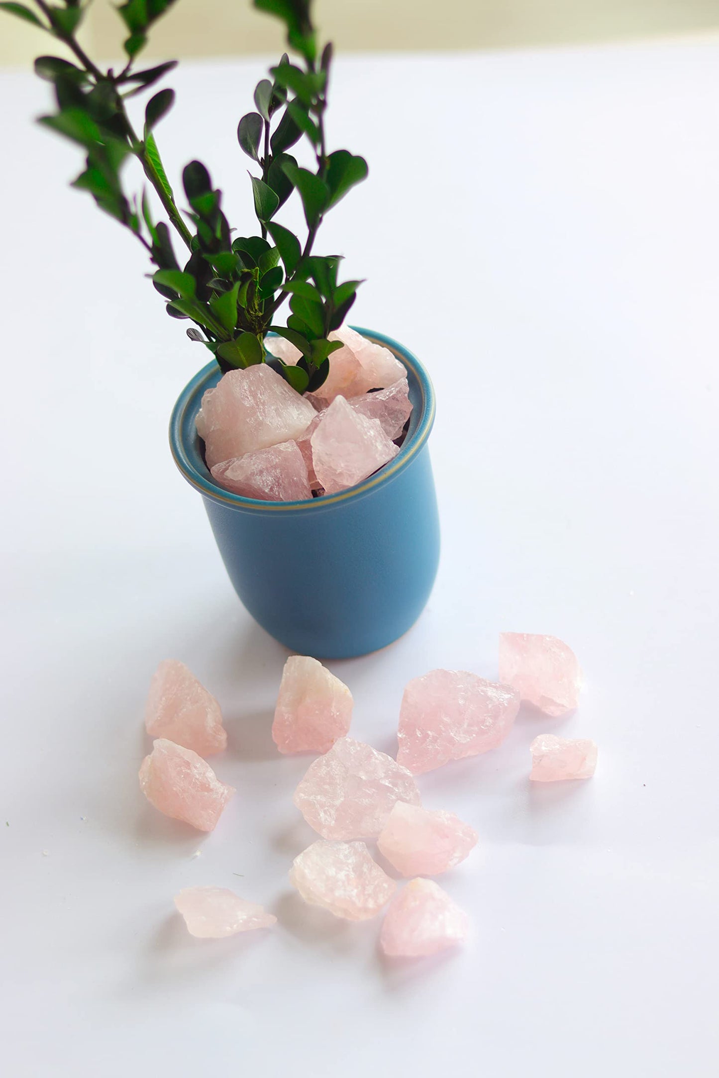 MAIBAOTA Natural Rose Quartz Crystals Bulk Raw Healing Crystal Stones 1" Raw Rough Gemstones Rocks for Tumbling Polishing Cutting Reiki Witch Quartz Crystals