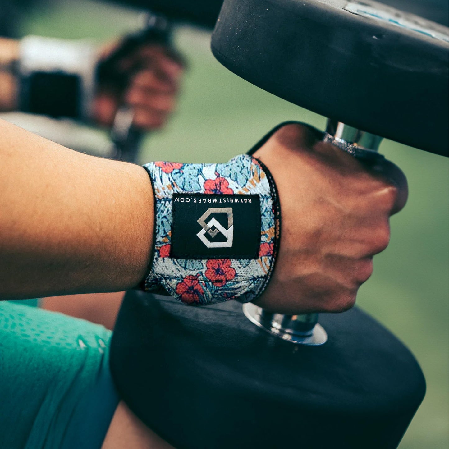 Bay Wrist Wraps Weightlifting Workout Wrist Brace - Adjustable, One Size Fits All - Comfort Wrist Wraps for Weightlifting with Thumb Loop, Lifting Wrist Straps in Arctic Camo - 18-inch Wrist Wrap