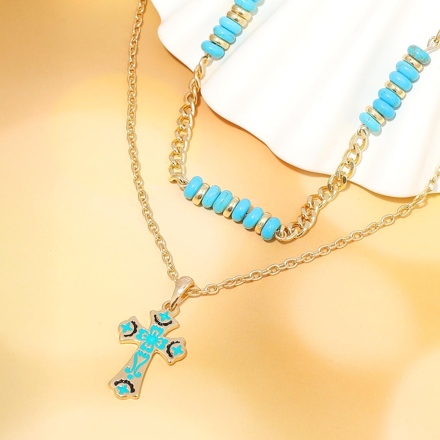 Bohemian Layered Turquoise Beaded Cross Necklace for Women, Turquoise Stone Beads Green Enamel Cross Pendant Necklace with Vintage Pattern Adjustable Gold Chain Boho Summer Beach Religion Jewelry Gift